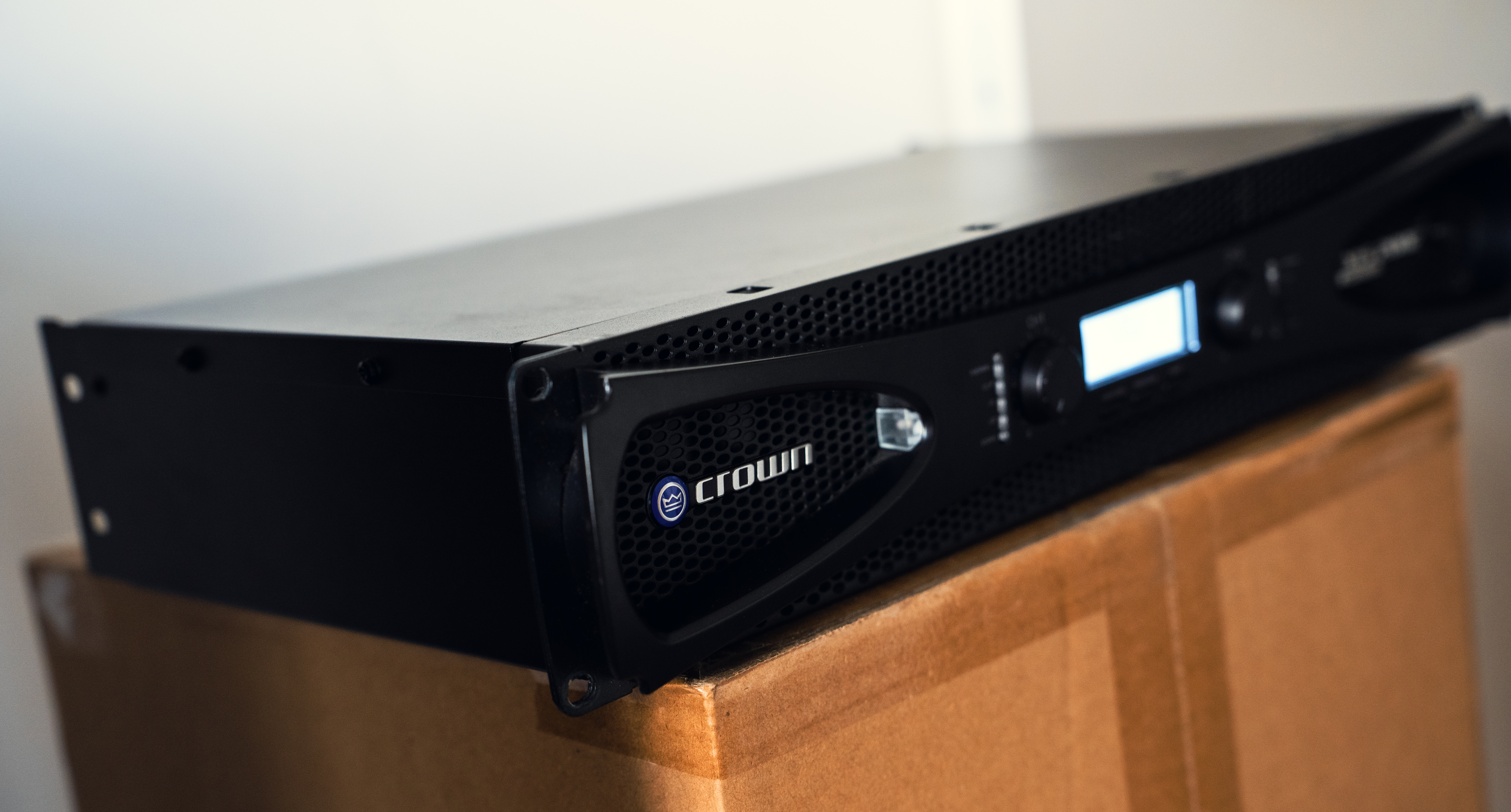 Amplificateur Crown XLS 2002 – Excellent état