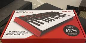 Akai Professional MPK mini neuf