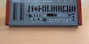 Roland SH-01A Synthesizer (New Condition)