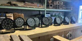 12 PAR LED CAMEO FLAT PRO 18