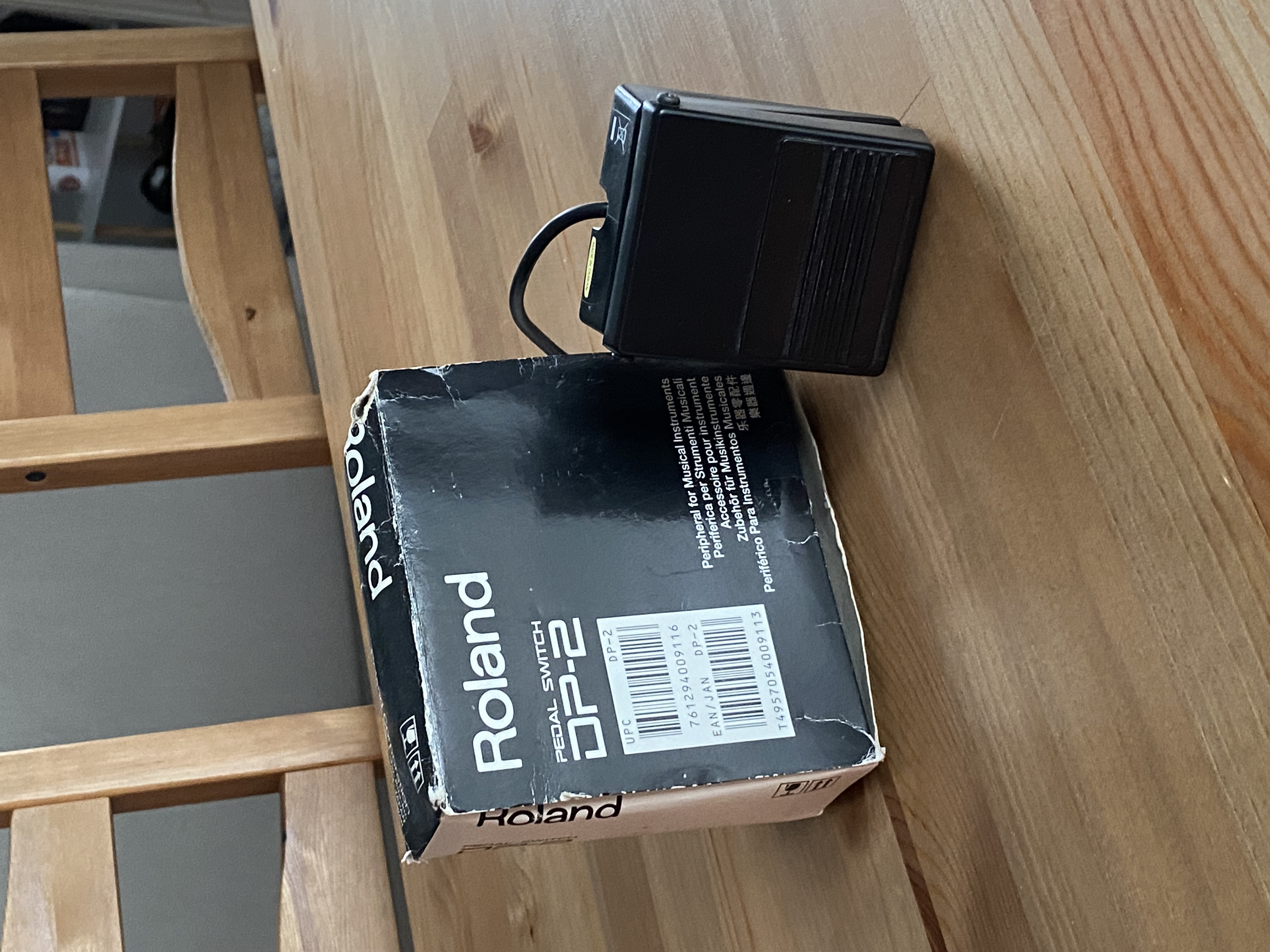 Roland DP-2 : Pédale de sustain/footswitch