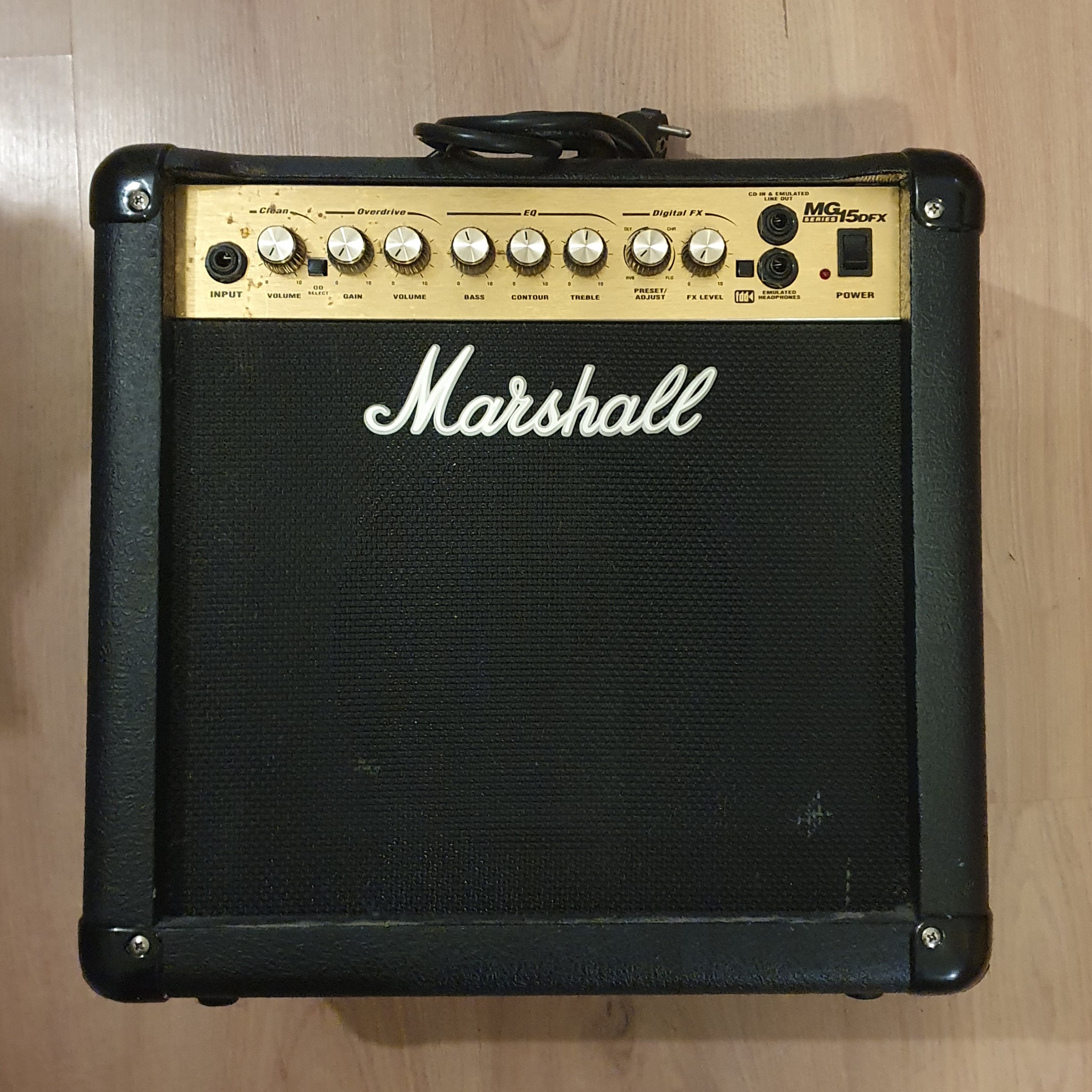 Ampli Marshall MG15DFX