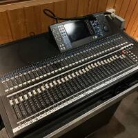 Vends 2 Consoles YAMAHA LS 9 - 32