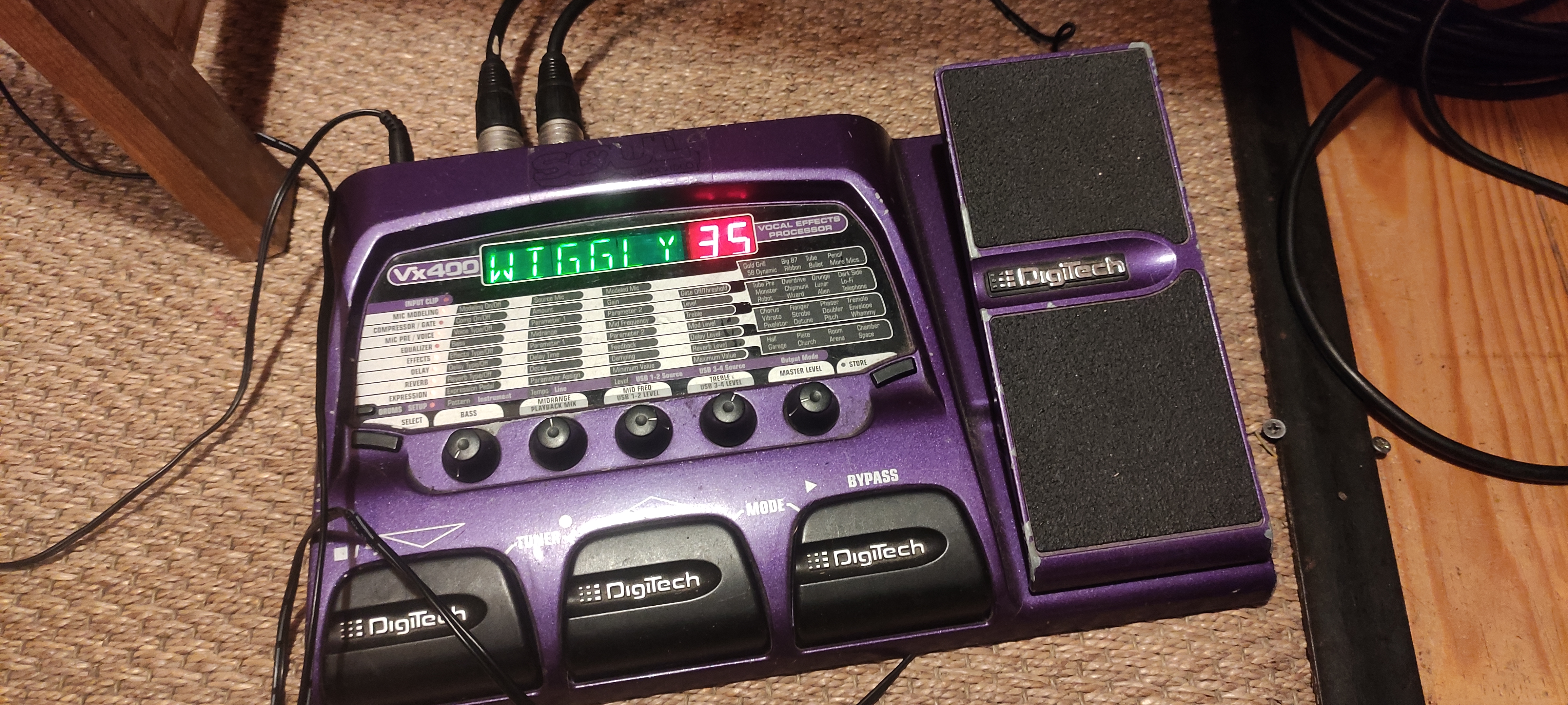 processeur voix Digitech