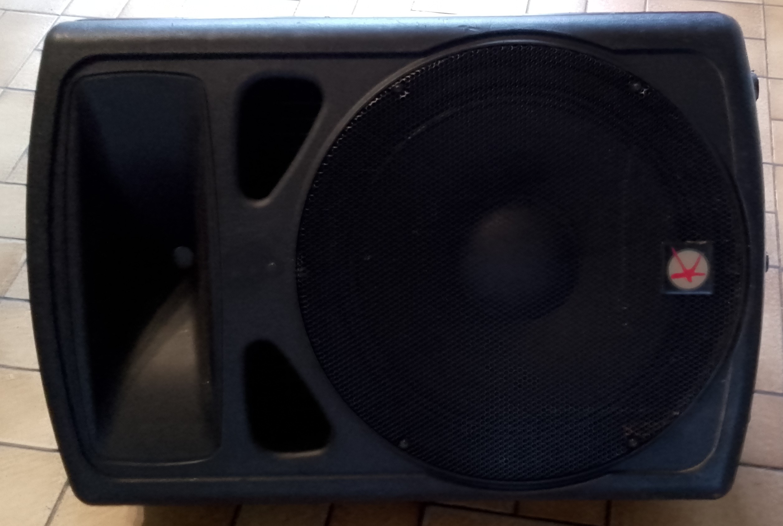 Retour Keywood EMA600