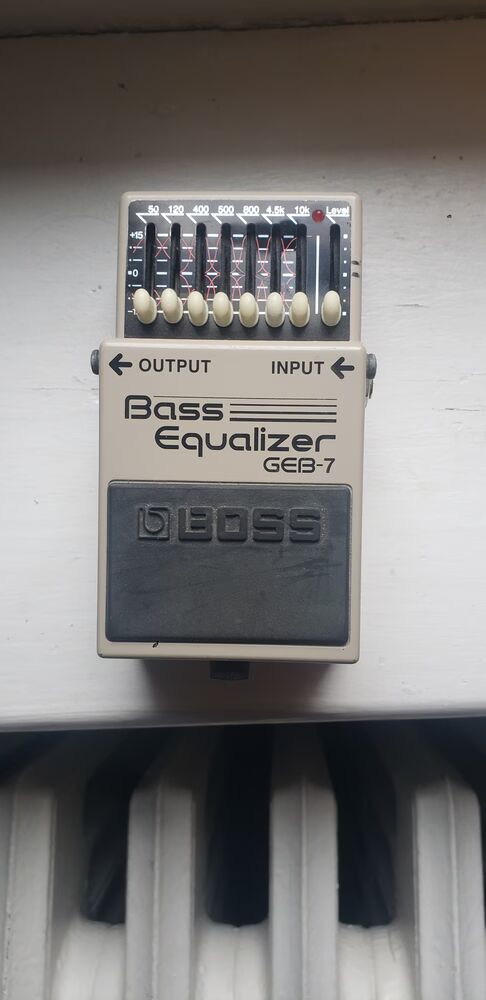 Vends Boss Geb-7
