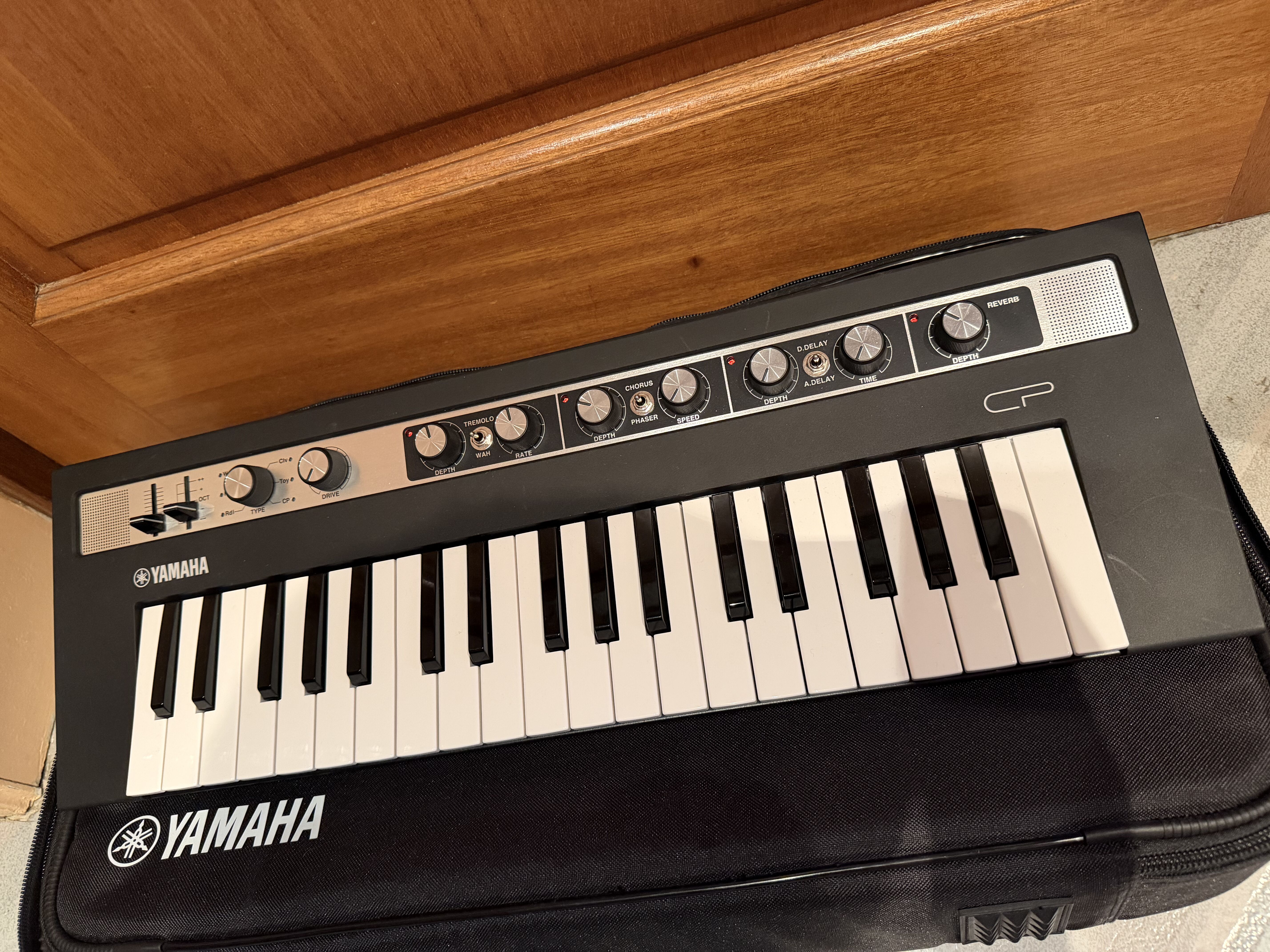 Vends Yamaha Reface CP