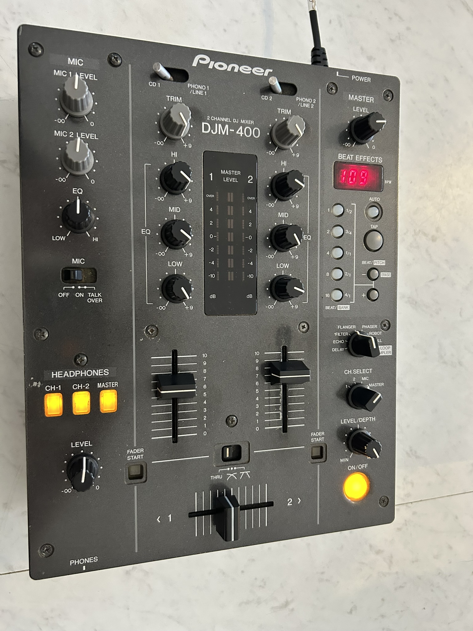 Pioneer DJM400