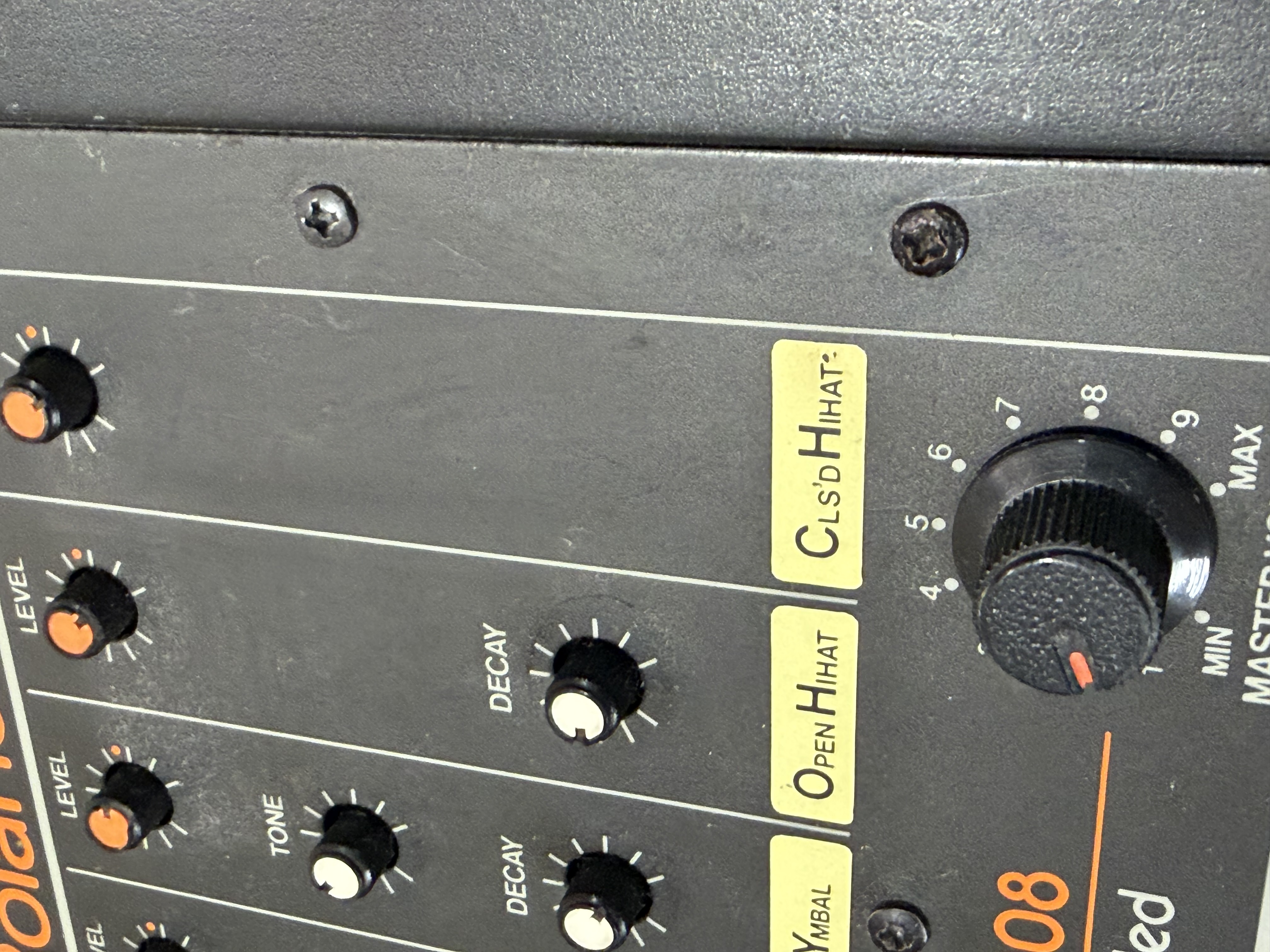 Roland TR-808 (50919)