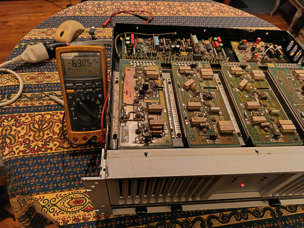 6734972.jpg 6734972.jpg