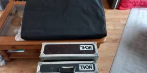 Vends une console de mixage numérique Behringer X32, deux stagebox Behringer S16