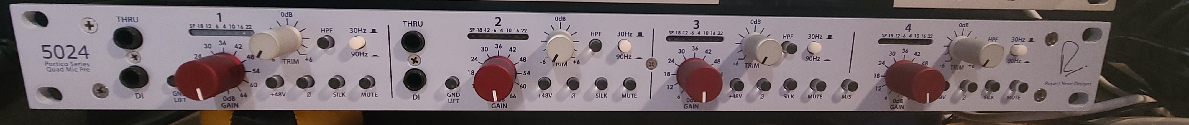 Vends Neve 5024 Portico