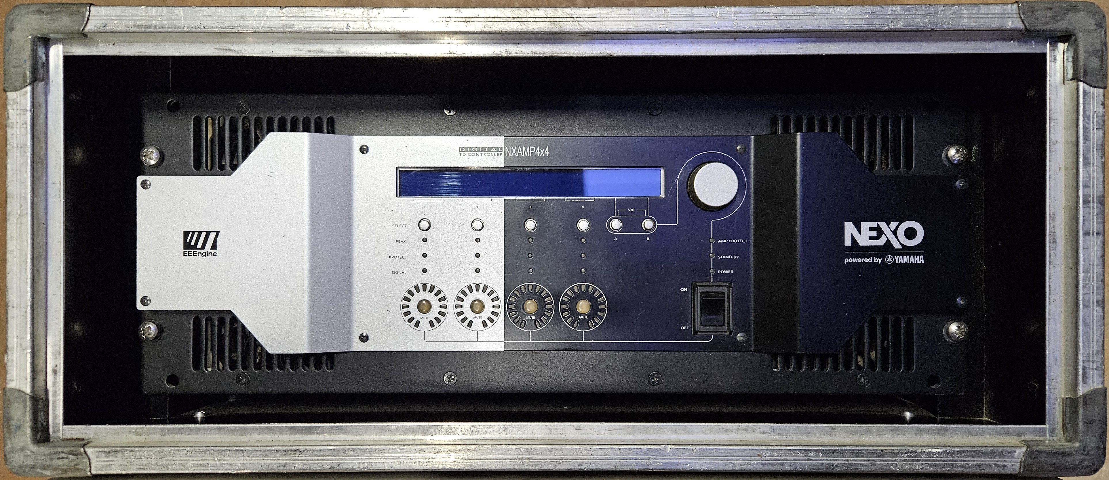 Vends ampli NEXO NXAMP 4x4 + NXES104