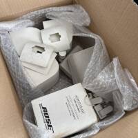 Vends 4 cube speaker acoustimass Bose