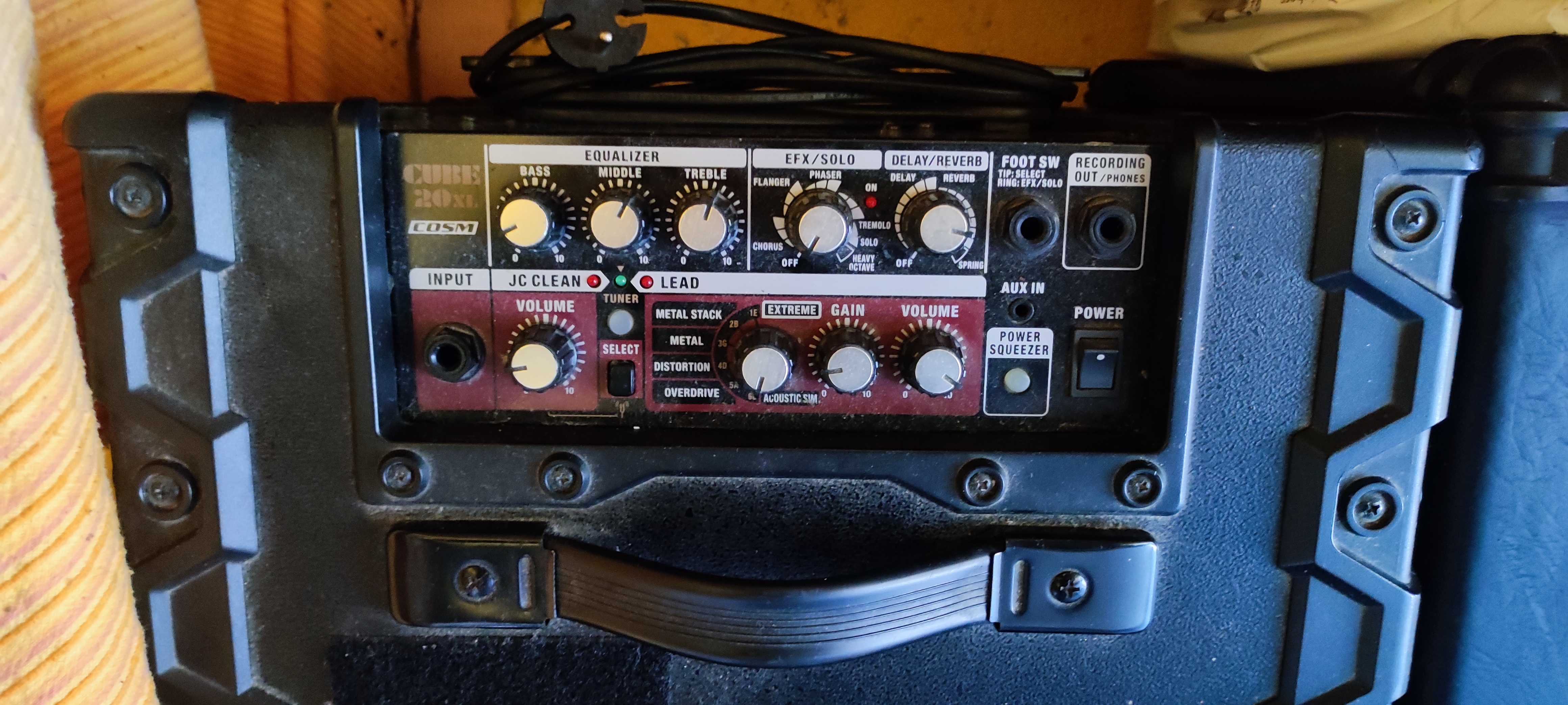 Vds dans le 06 un ampli Roland Cube-20XL en parfait état