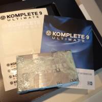 Komplete 9 Ultimate en très bon état (version hardware) licence transférable.