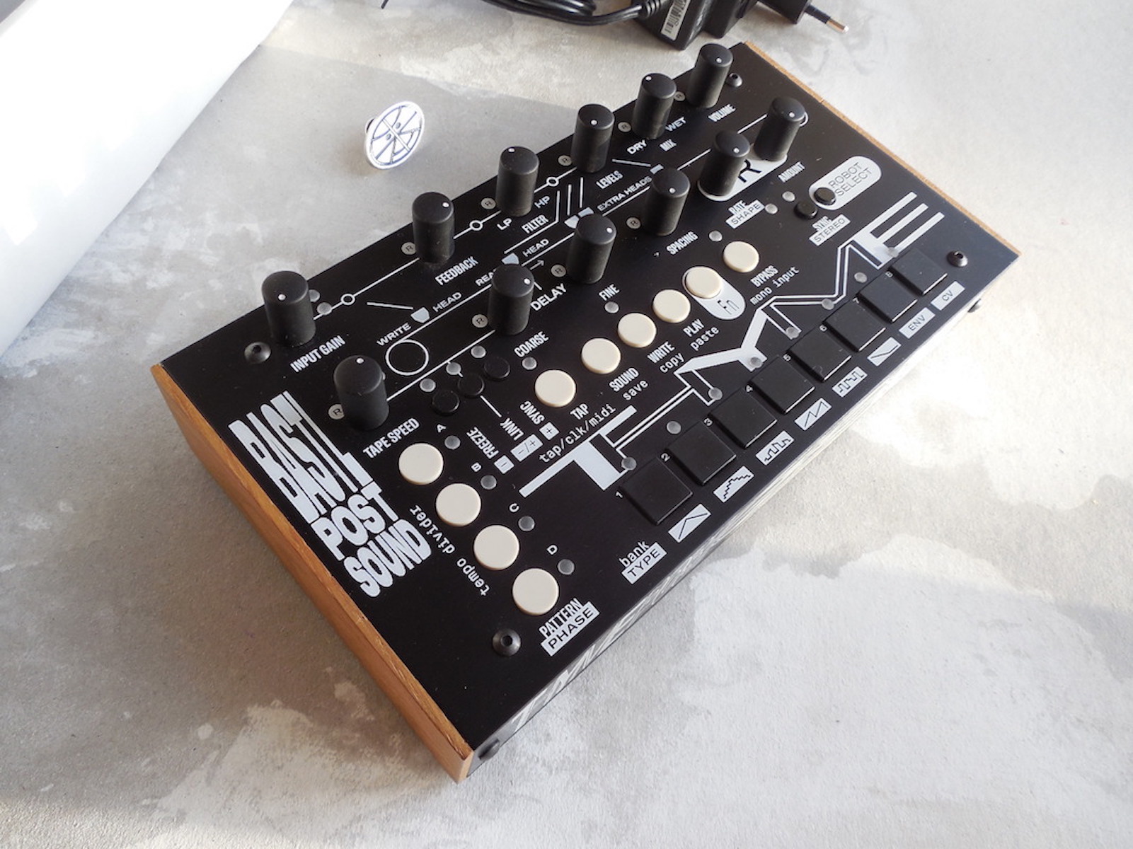 Vds Bastl Instruments Thyme