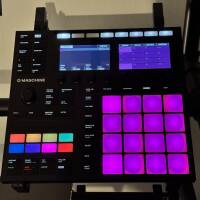 Native Instruments - Maschine Mk3 incl. Transfert de license