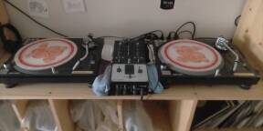 Vend platine,table,sono, cellule