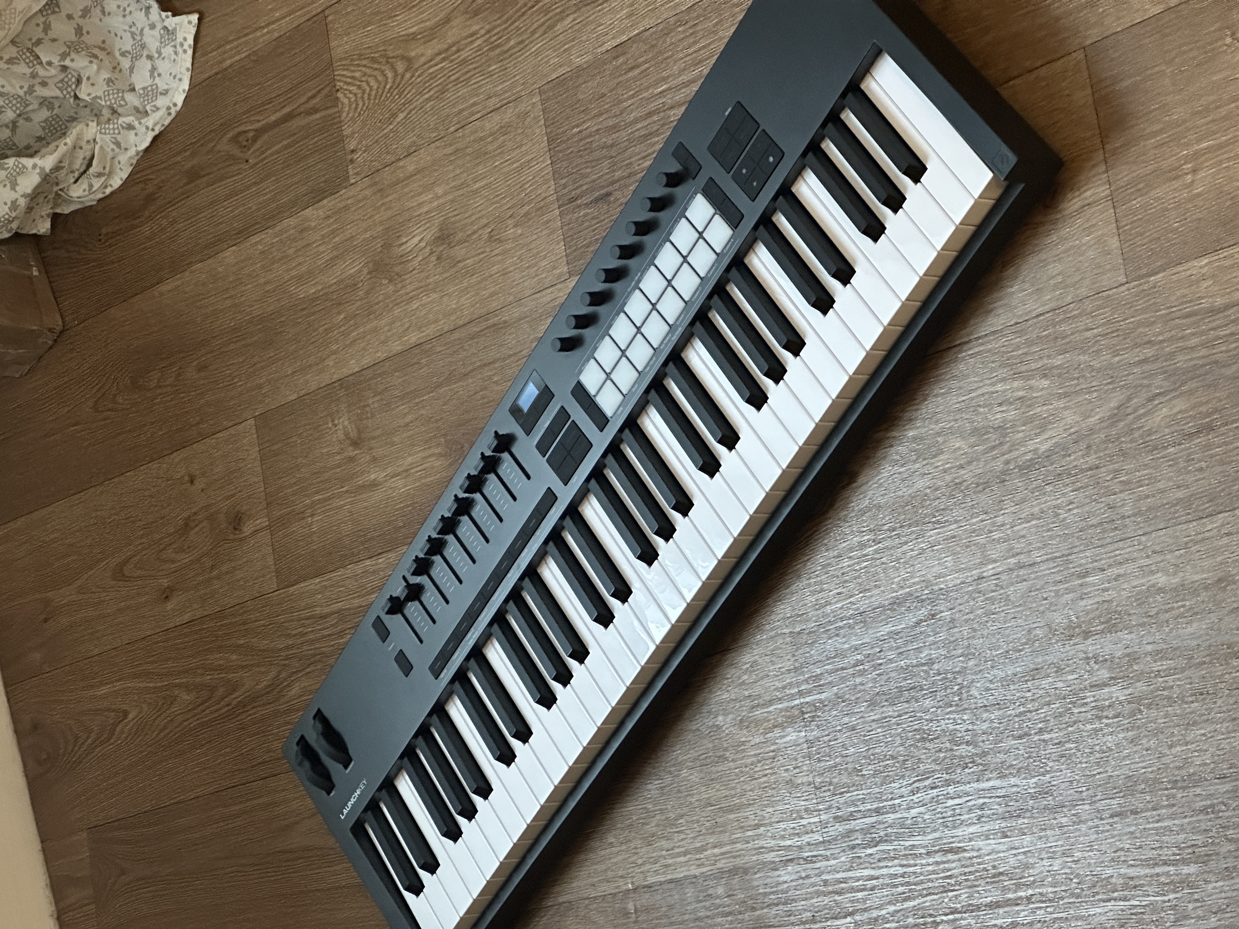 Launchkey 61 Mk4 Garantie 2028