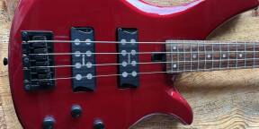 guitare bass yamaha RBX374
