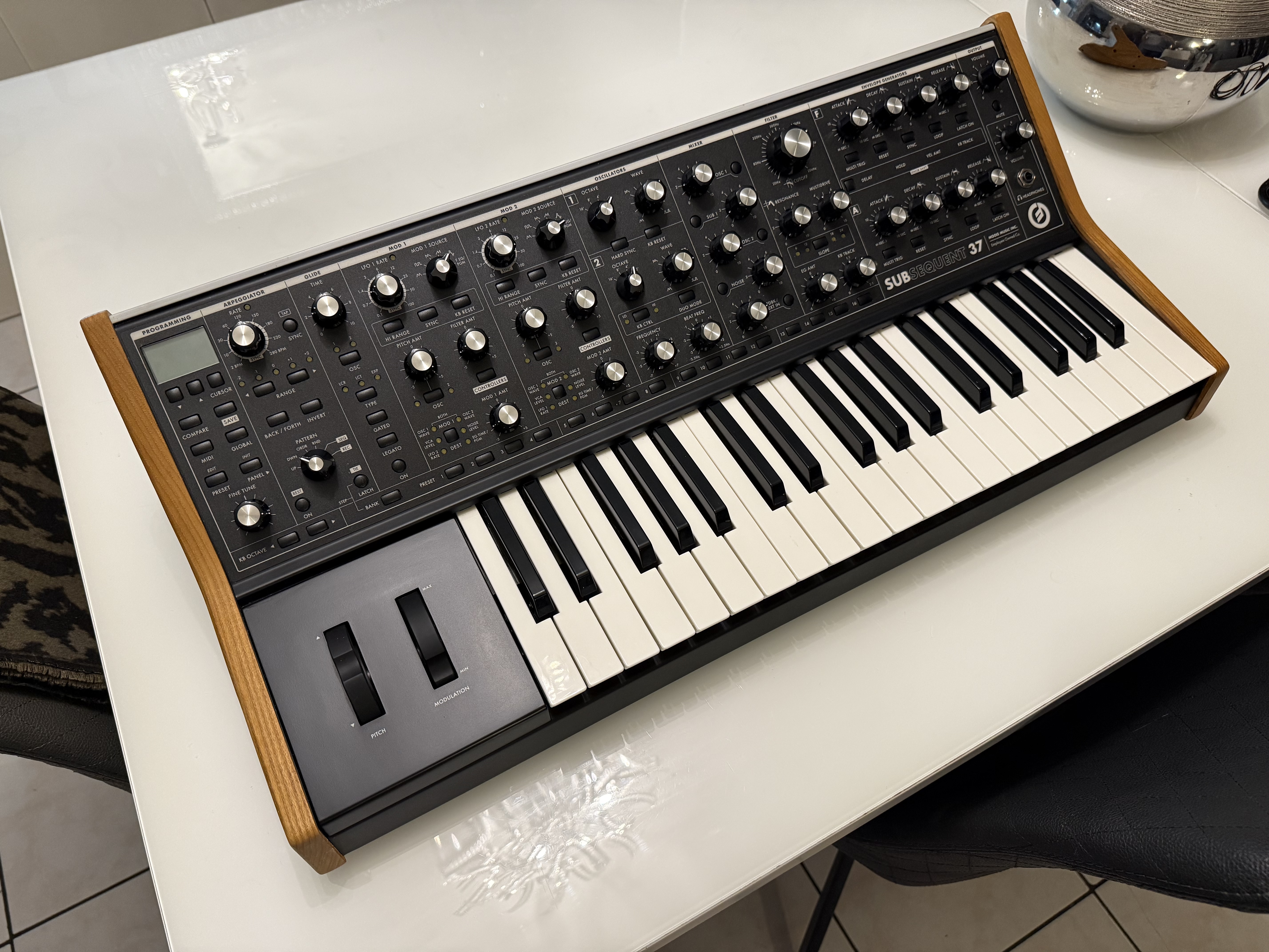 Moog Music Subsequent 37