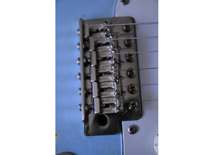 Vintage Electric V6 Distressed