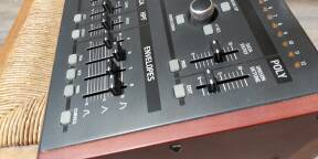 Behringer DeepMind 12D