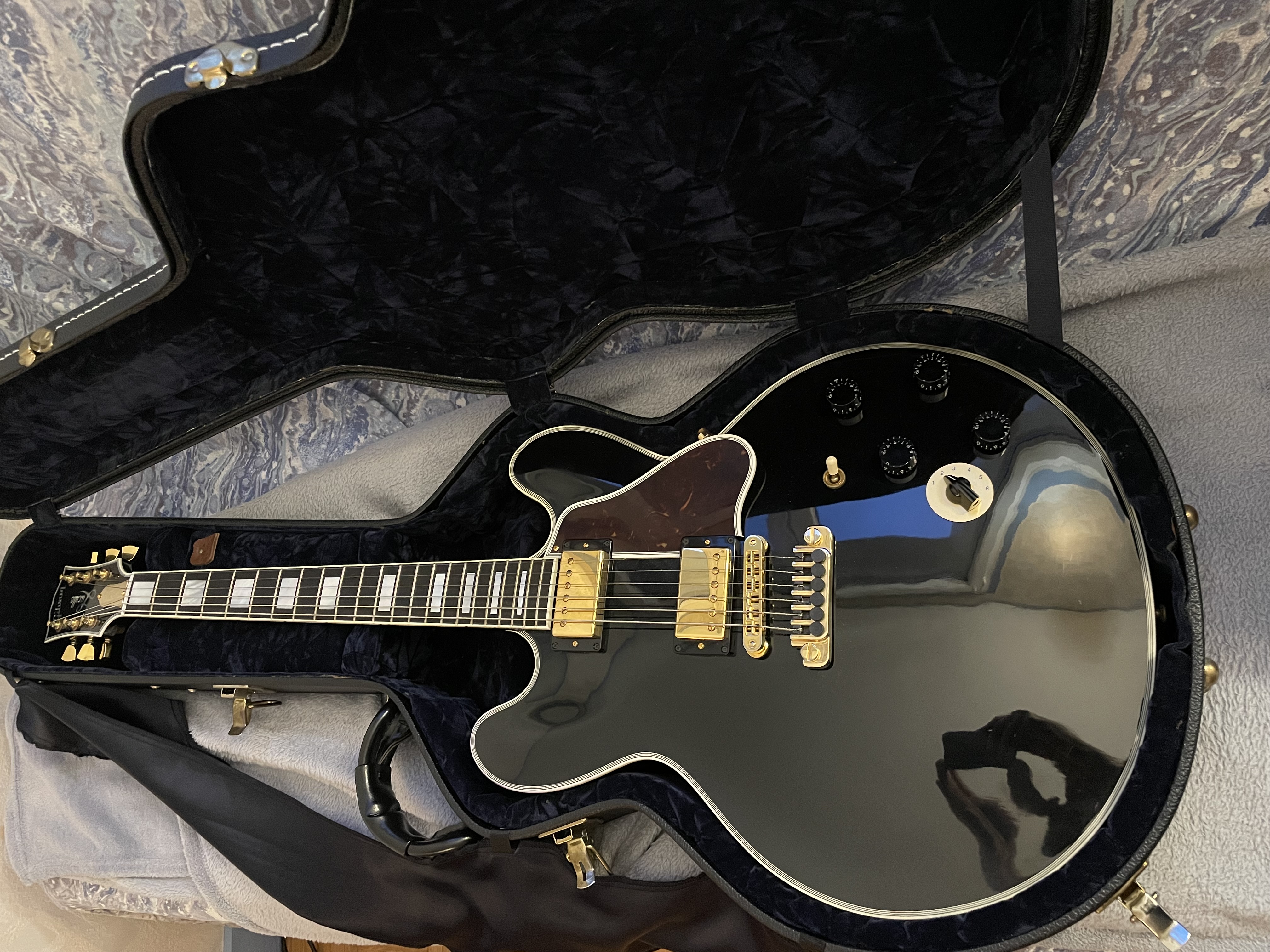 Vds Guitare Gibson US BB king Lucille noire