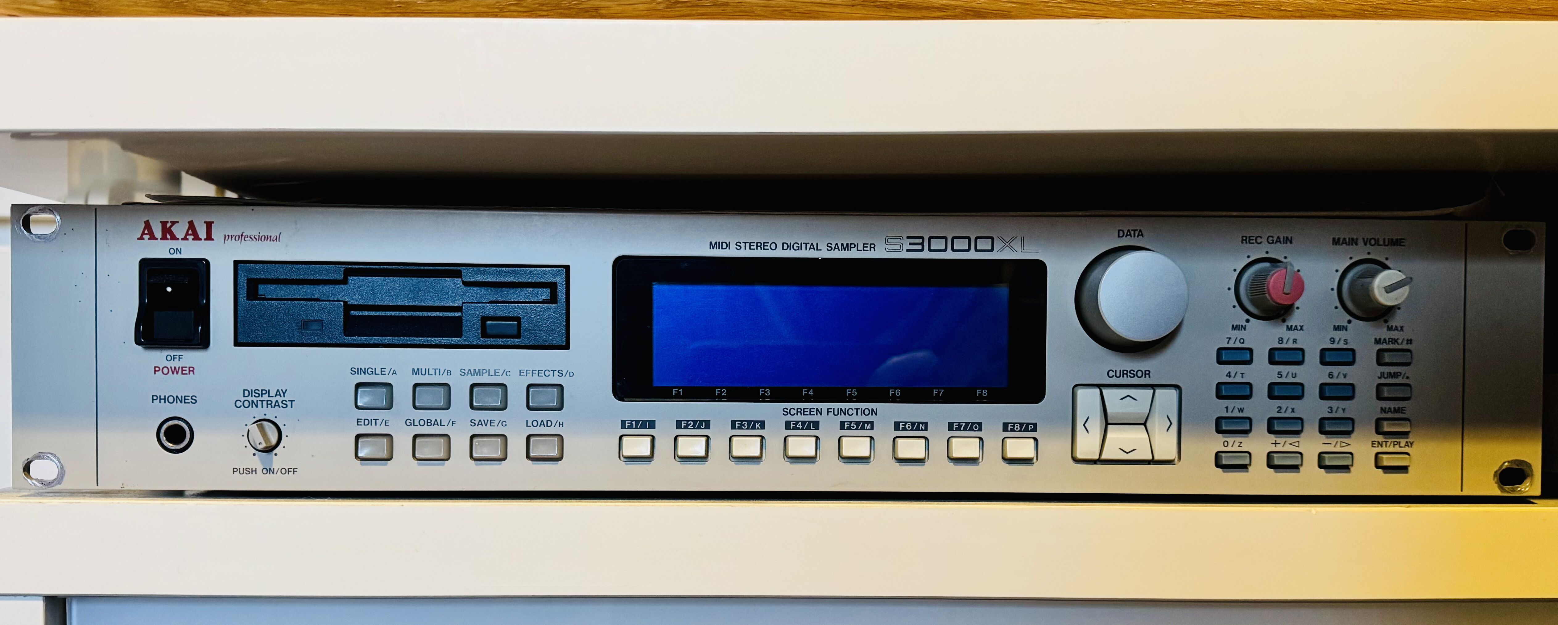 Vds Akai S3000XL + lecteur zip