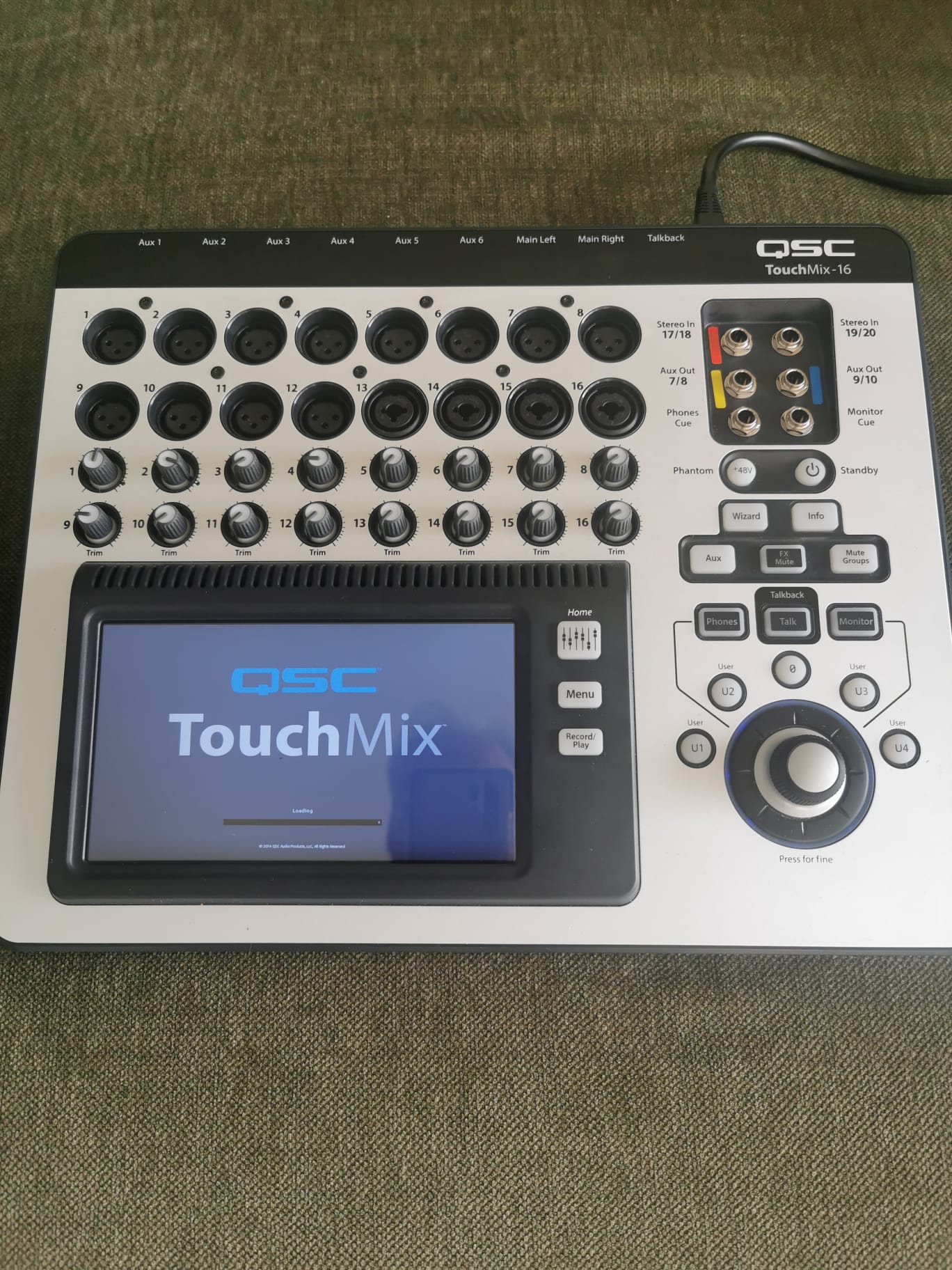 Table de mixage numérique QSC TouchMix-16 Garantie Sacoche Facture