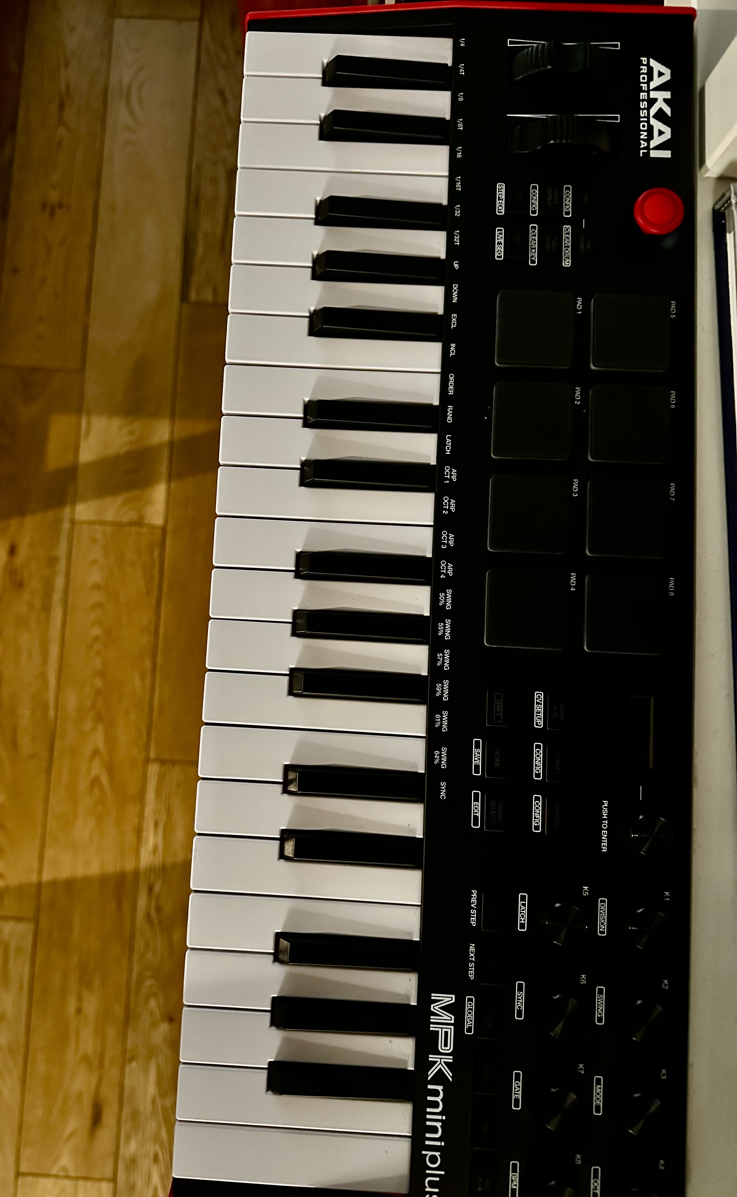 Akai Professional MPK Mini Plus (71683)