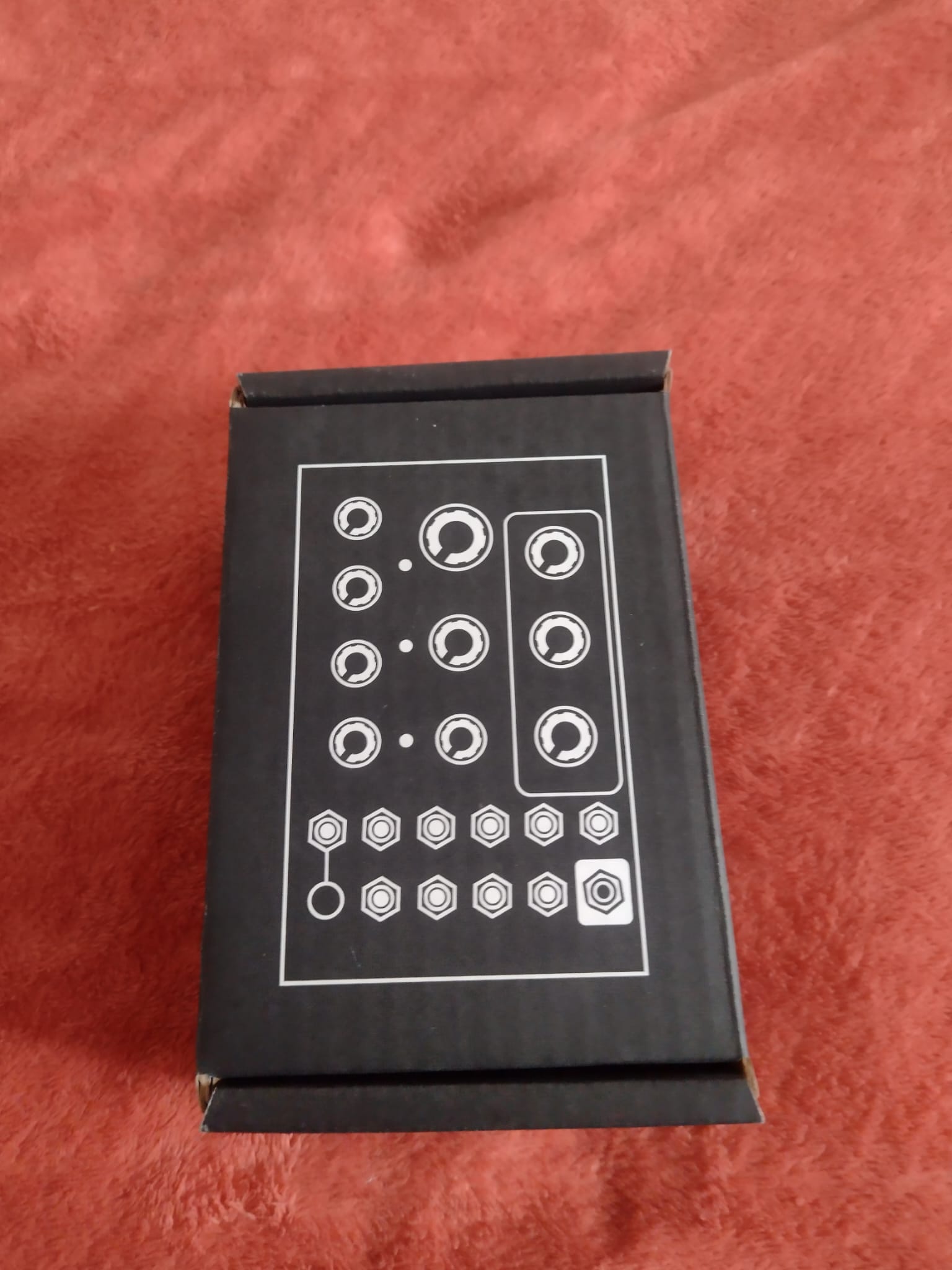 Qu-Bit Electronix Scanned (21603)