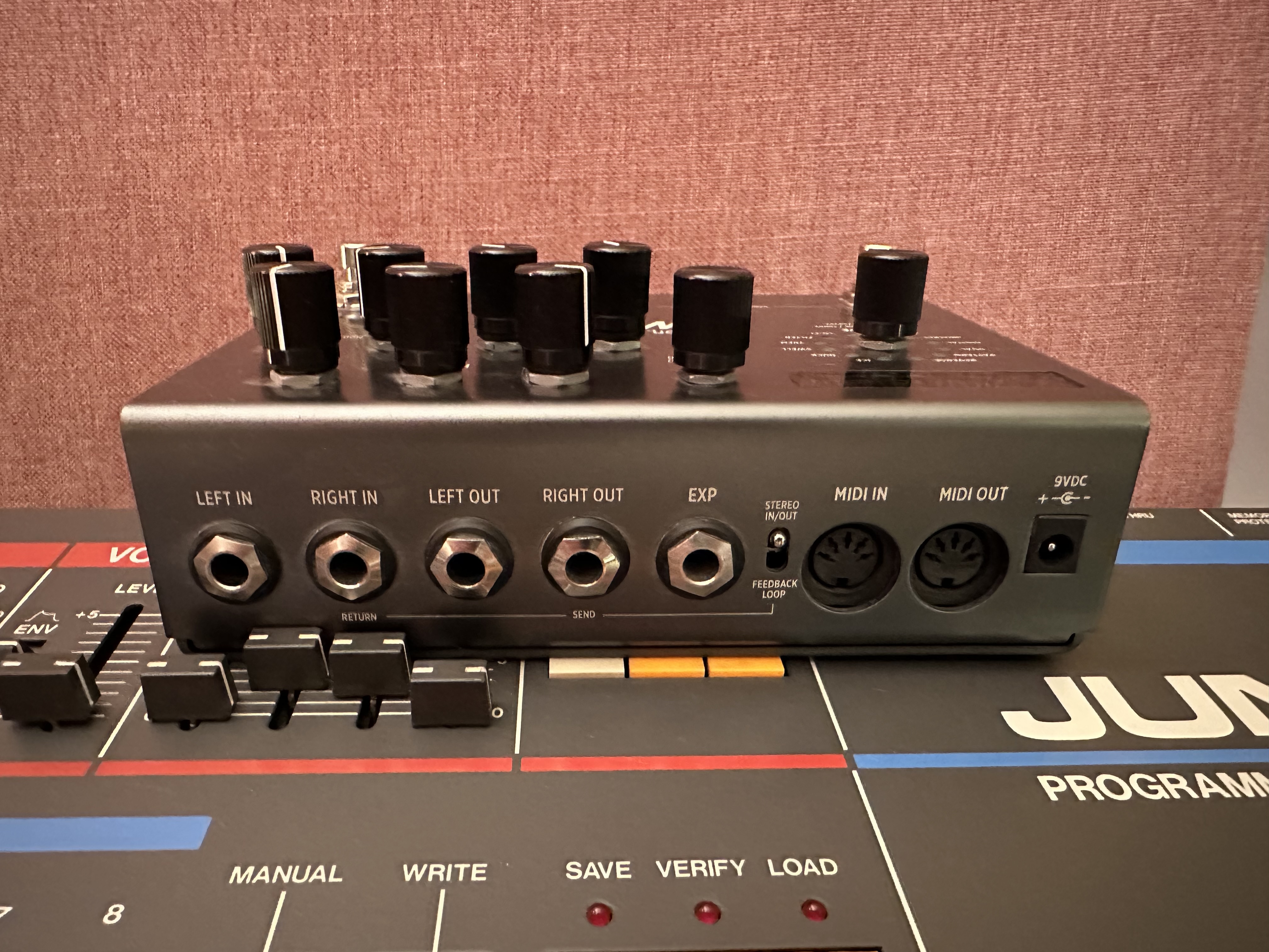 Vends Strymon TimeLine - Etat Neuf - Complète