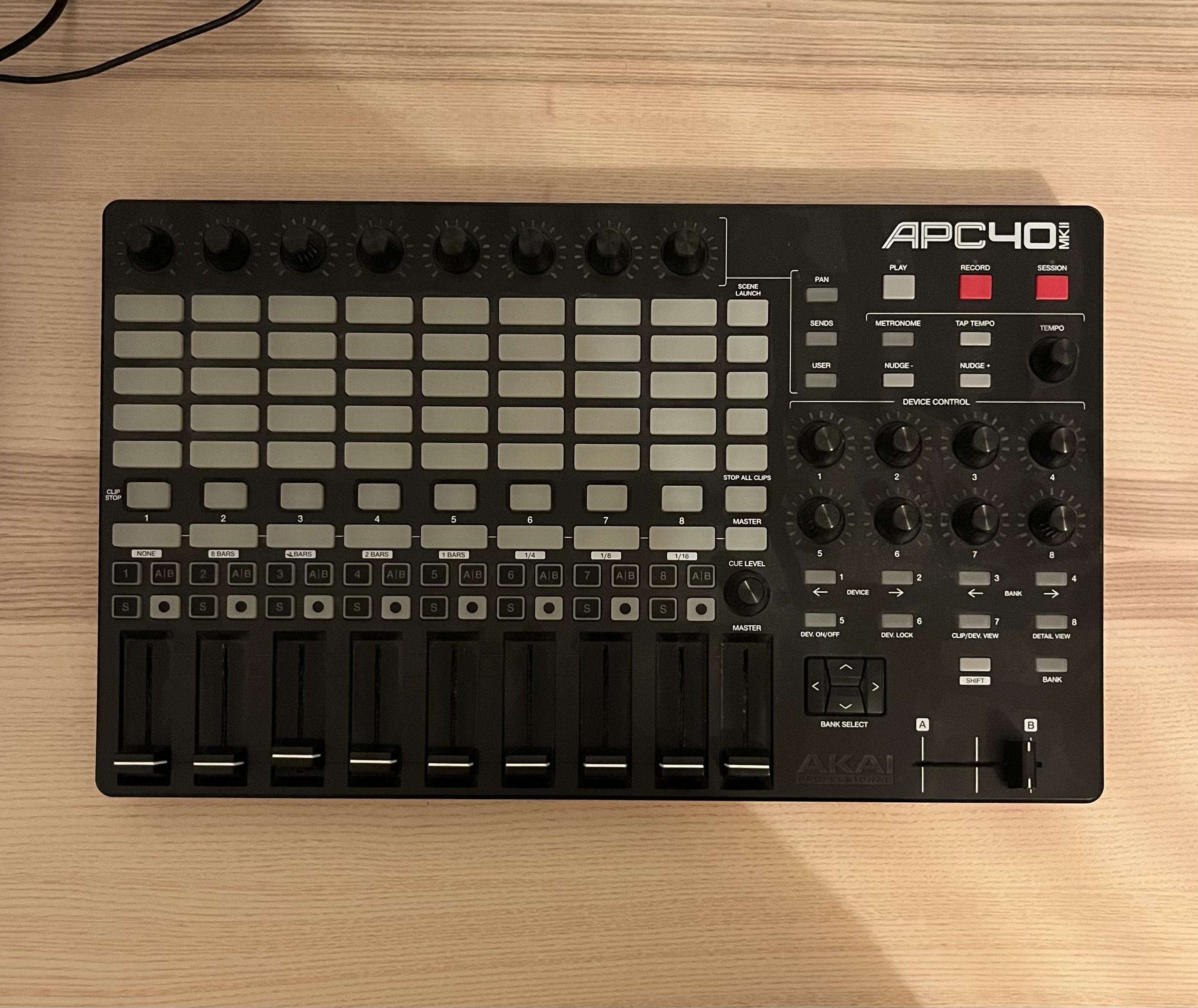 Vends APC40 mkII