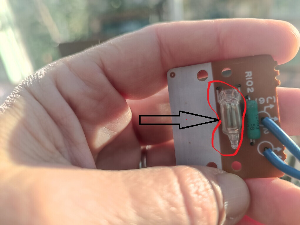 6737940.jpg 6737940.jpg