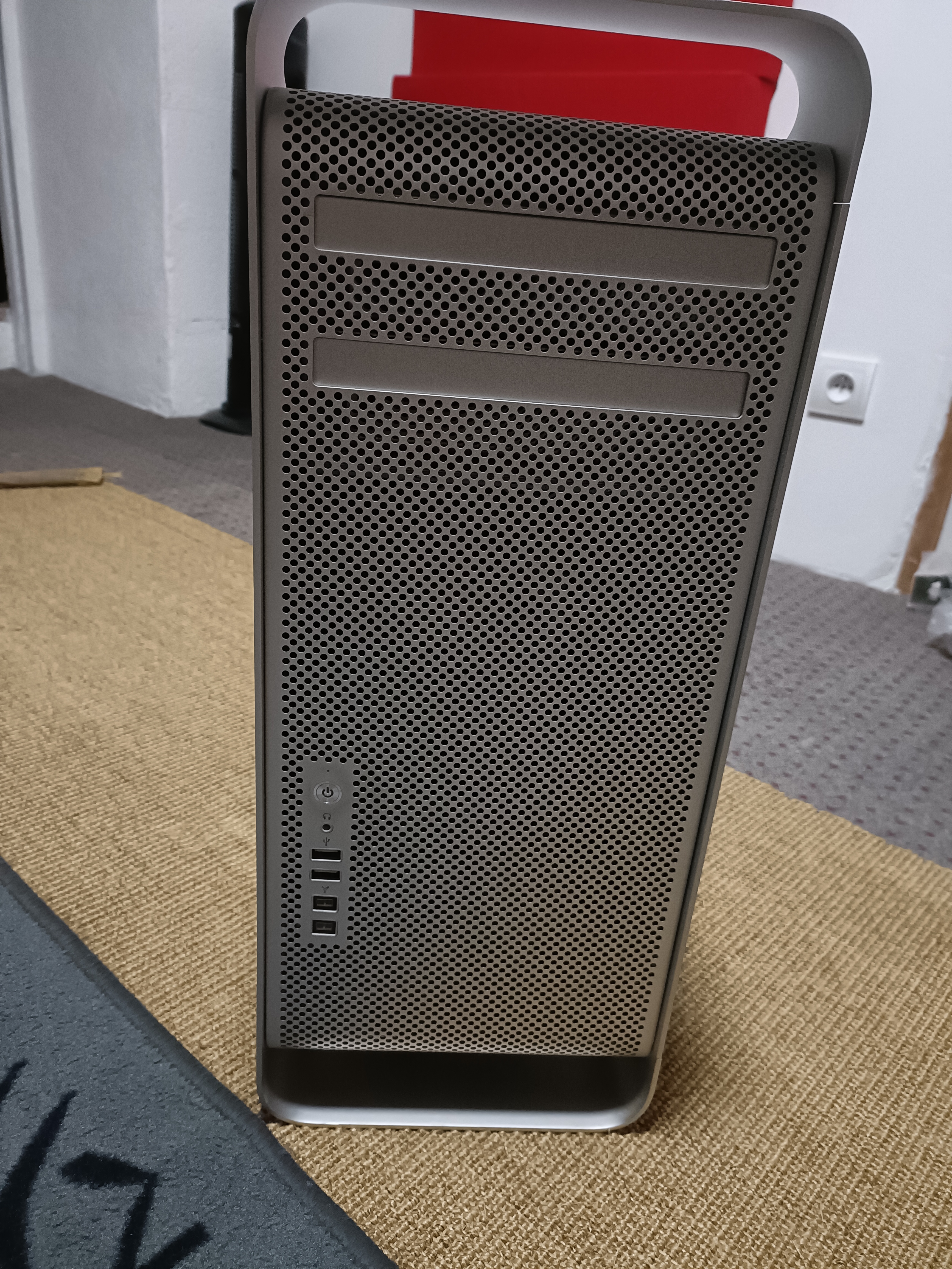 Mac 5.1 Front