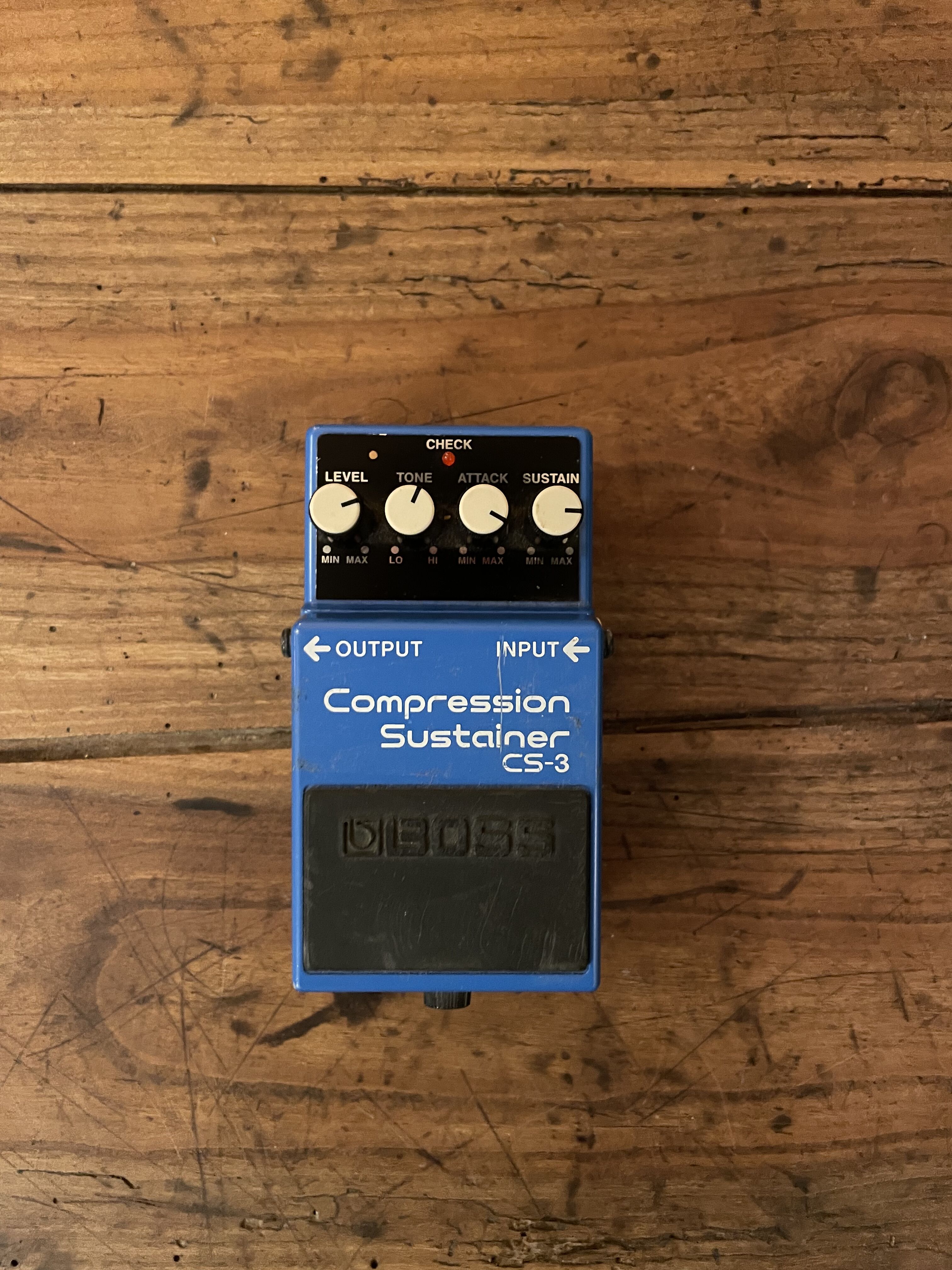 Vends Boss Compression Sustainer CS-3