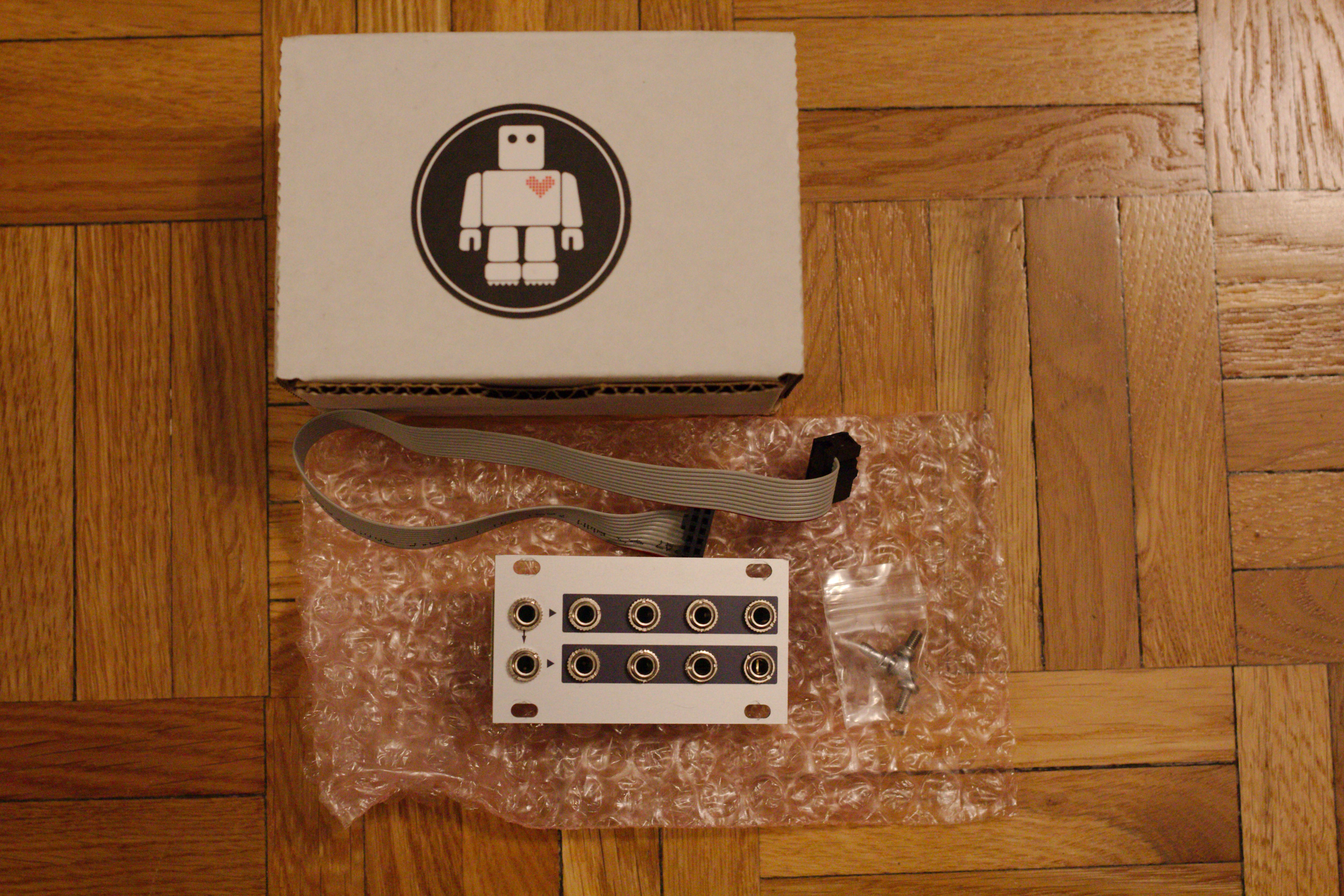 Vends Intellijel buffered Multiple 1U comme neuf