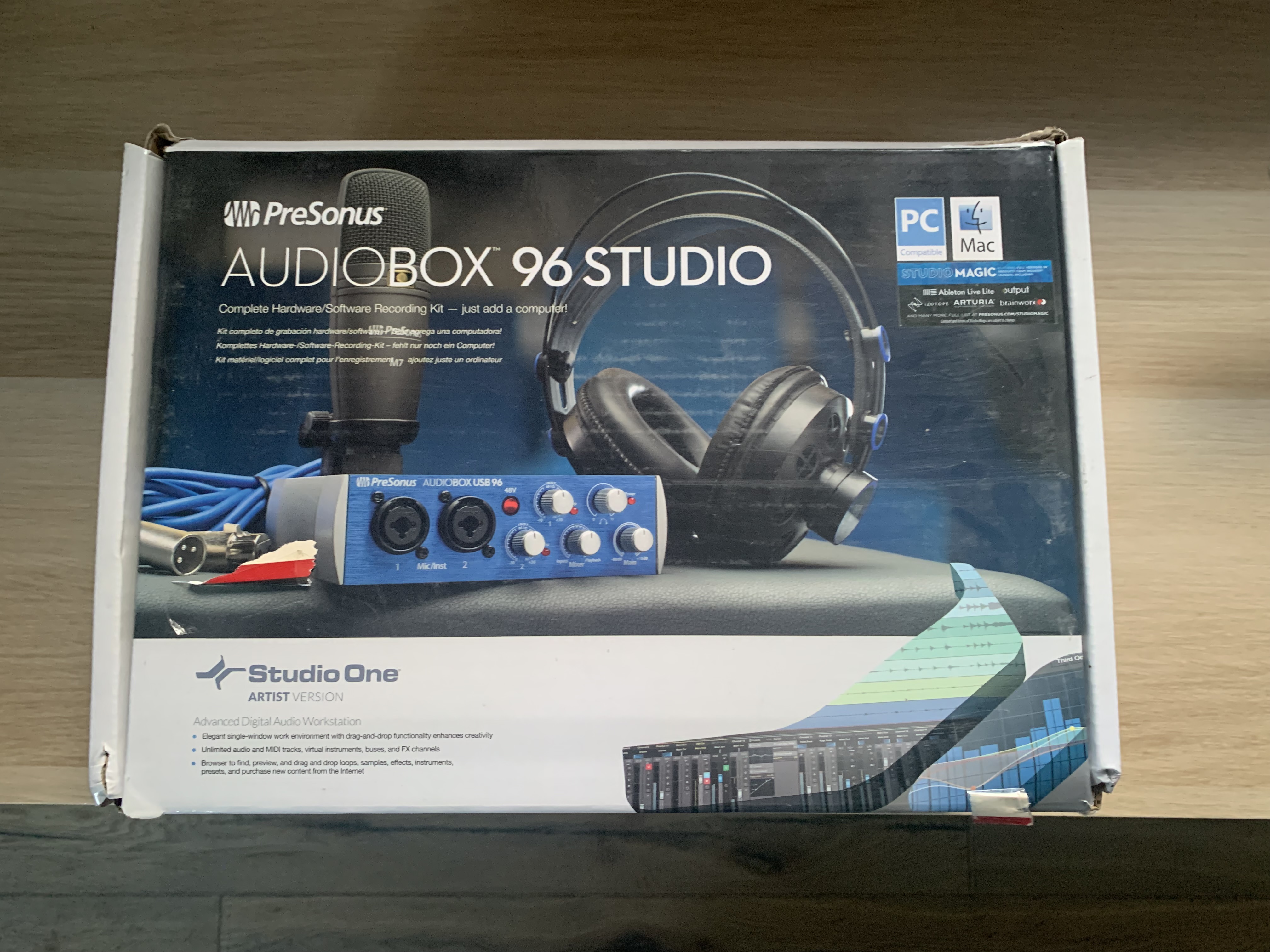 Bundle Presonus Audiobox 96 Studio ( interface + Micro large bande )
