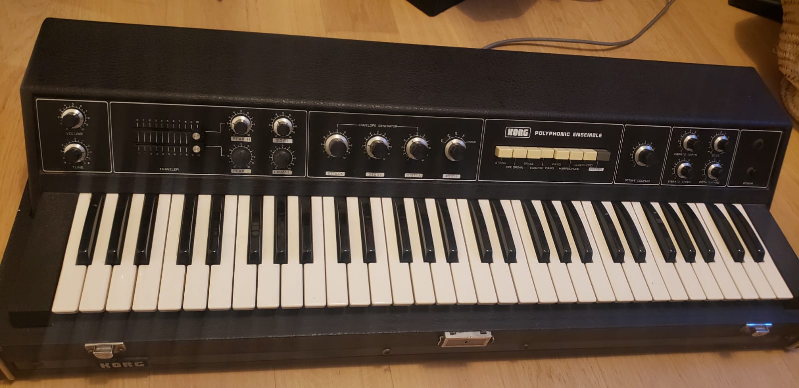 Korg Pe-1000 (33152)