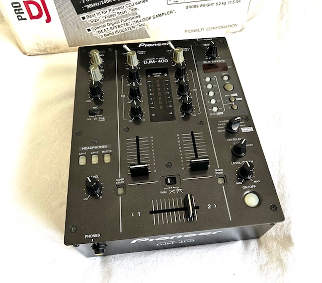 Pioneer DJM 400