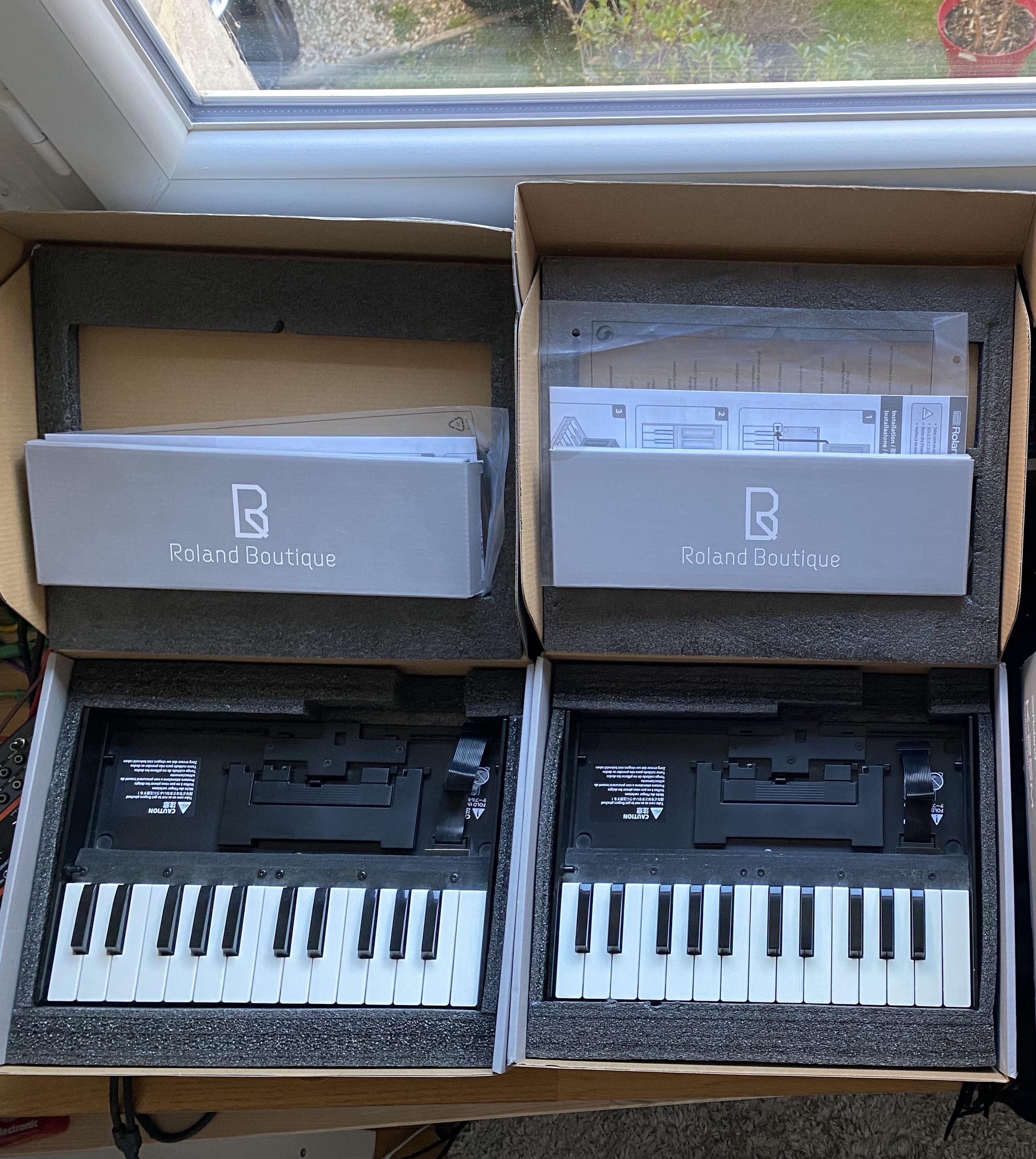 Vends Roland Boutique K-25M (x2)