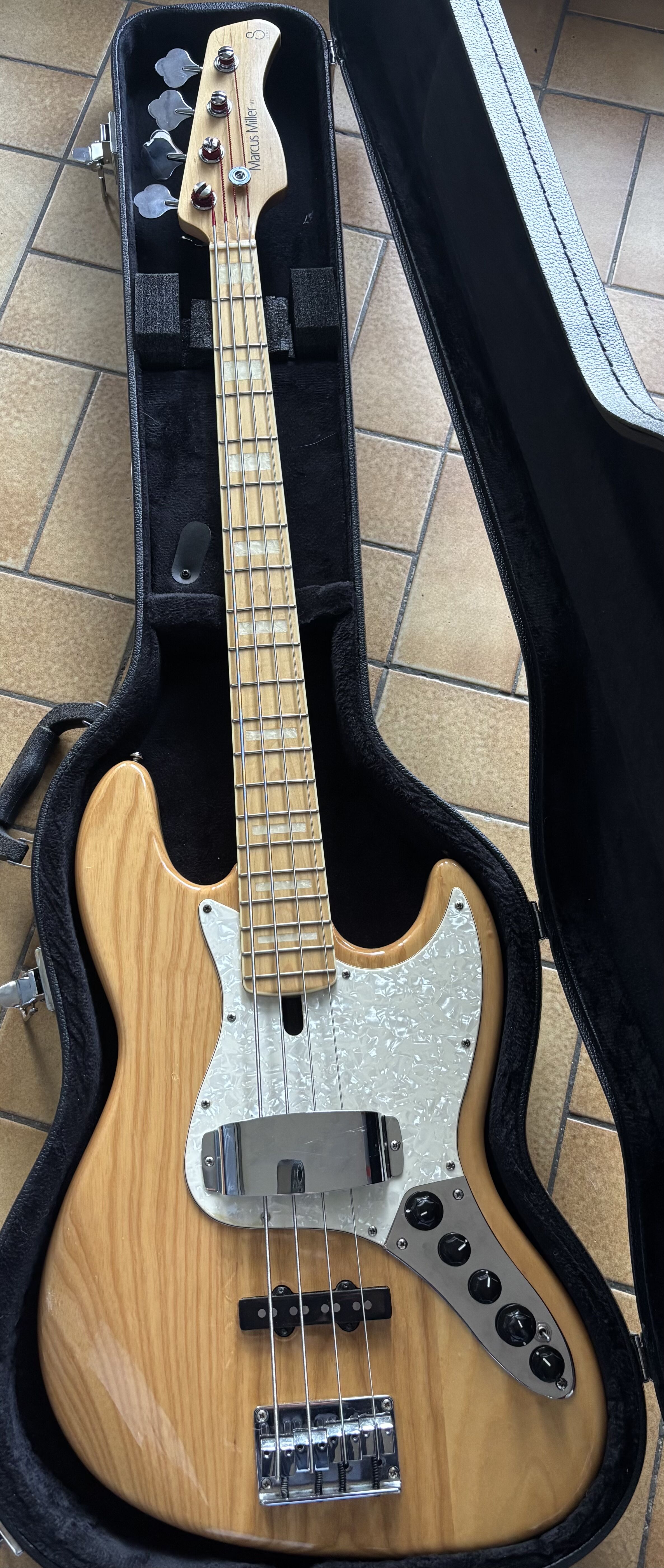 Vend basse Sire Marcus Miller V7 ASH 4 ST
