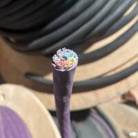 câble audio Belden 1805F, composé de 16 conducteurs (8 paires) en 24 AWG