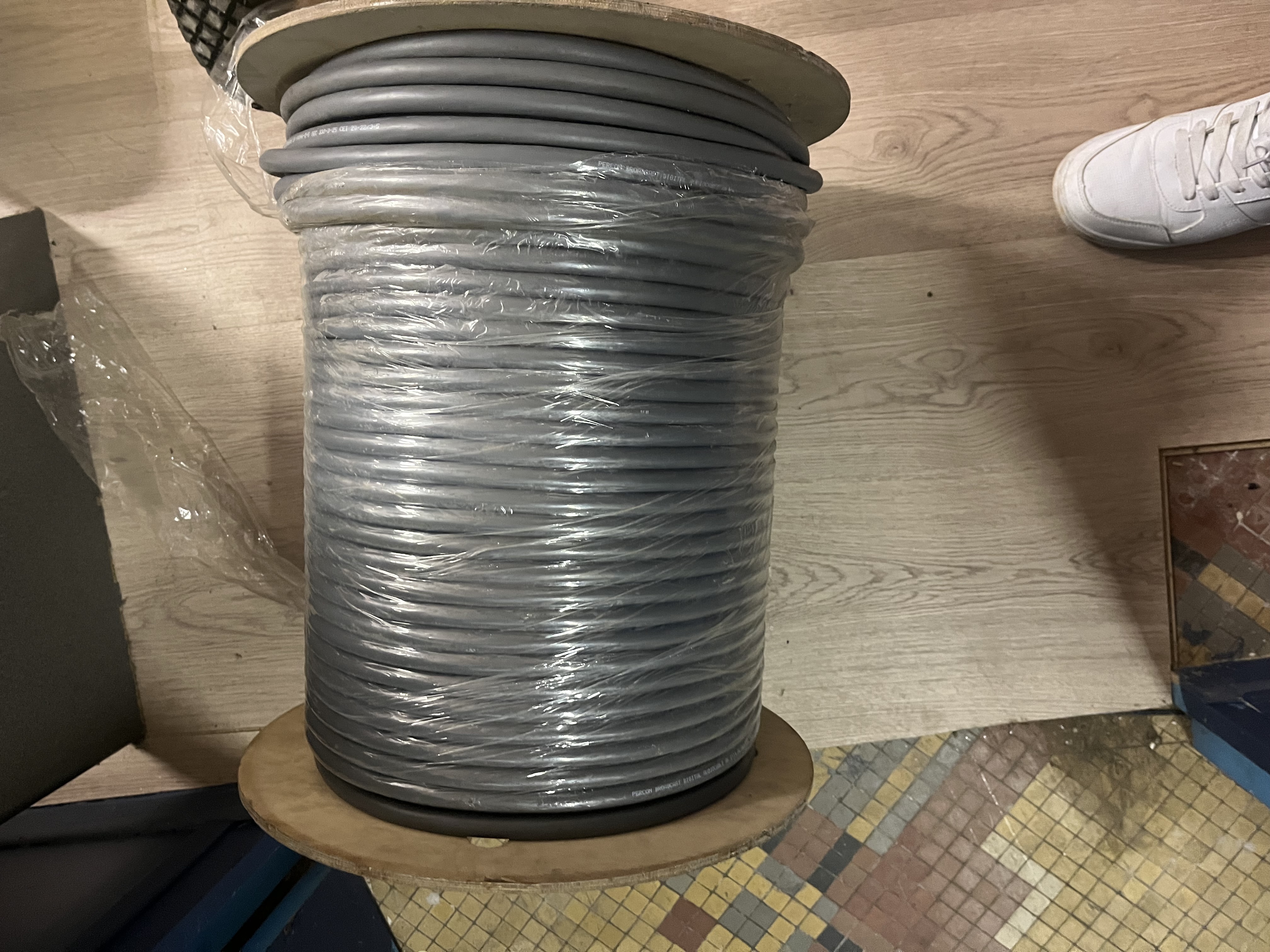 Câble  Percon 4 paires  100 mètres Neuf 