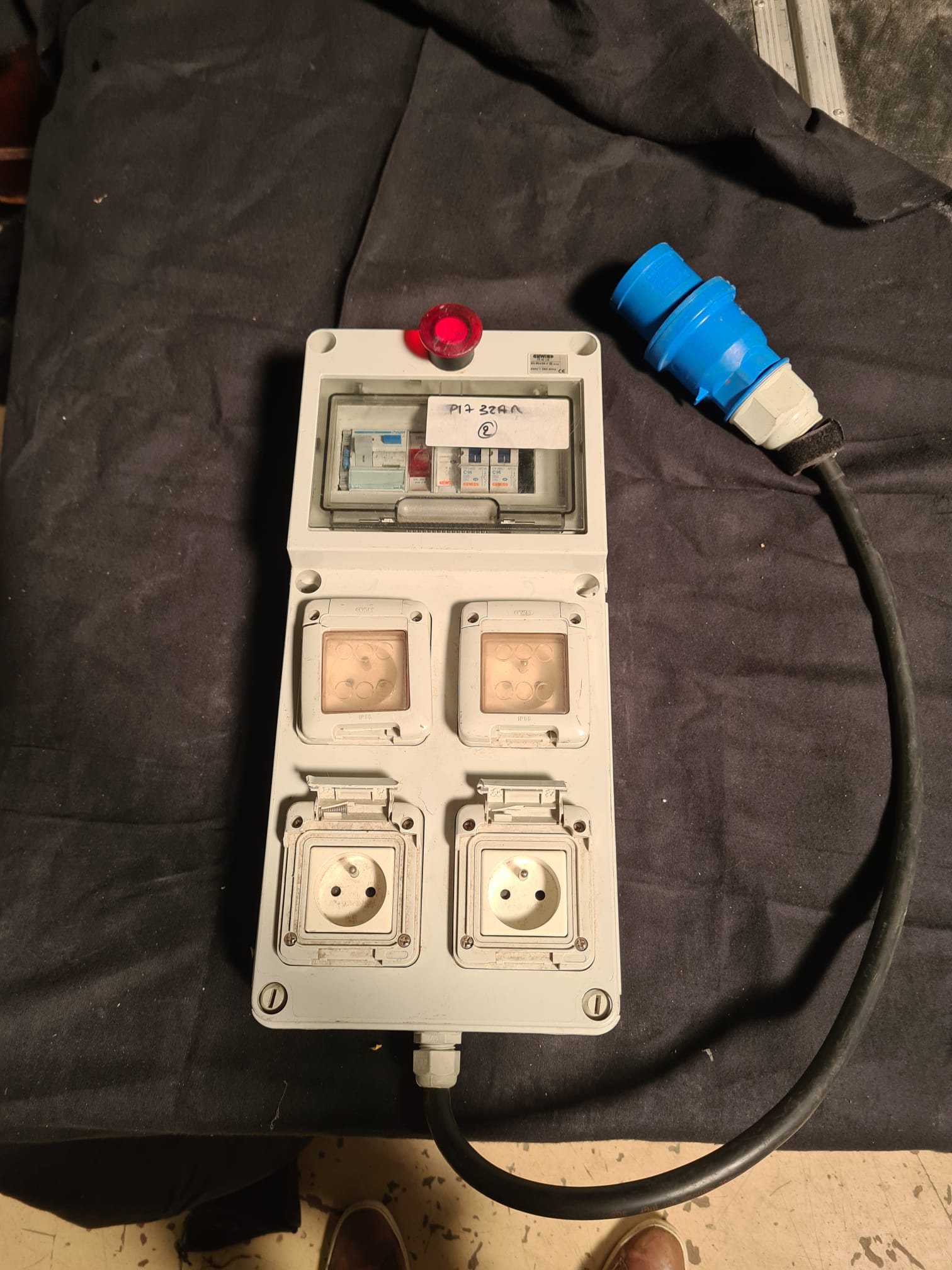 Vends coffret électrique 32A Mono