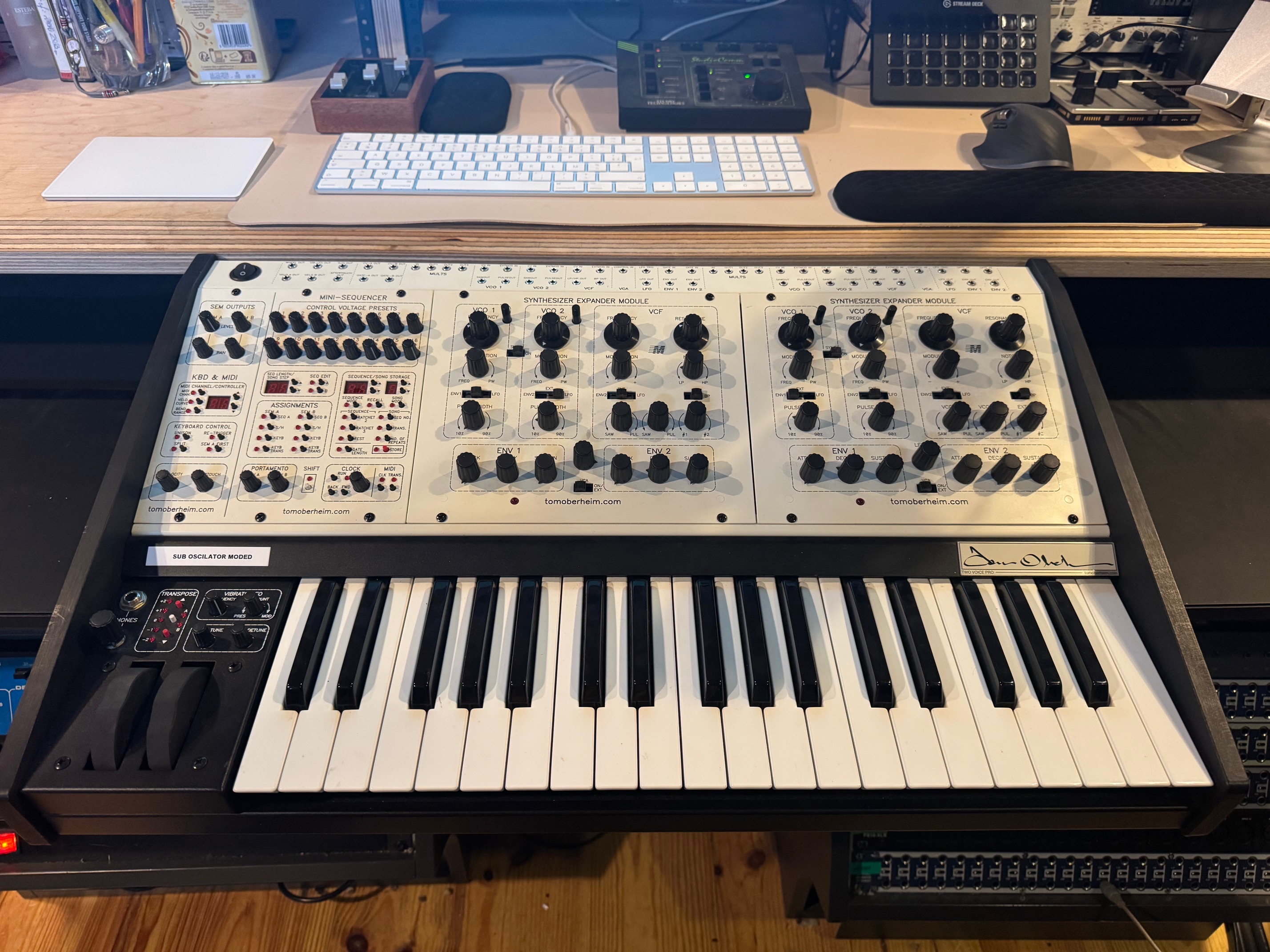 Oberheim TVS Pro + Mod 2 x SUB osc + White Cover