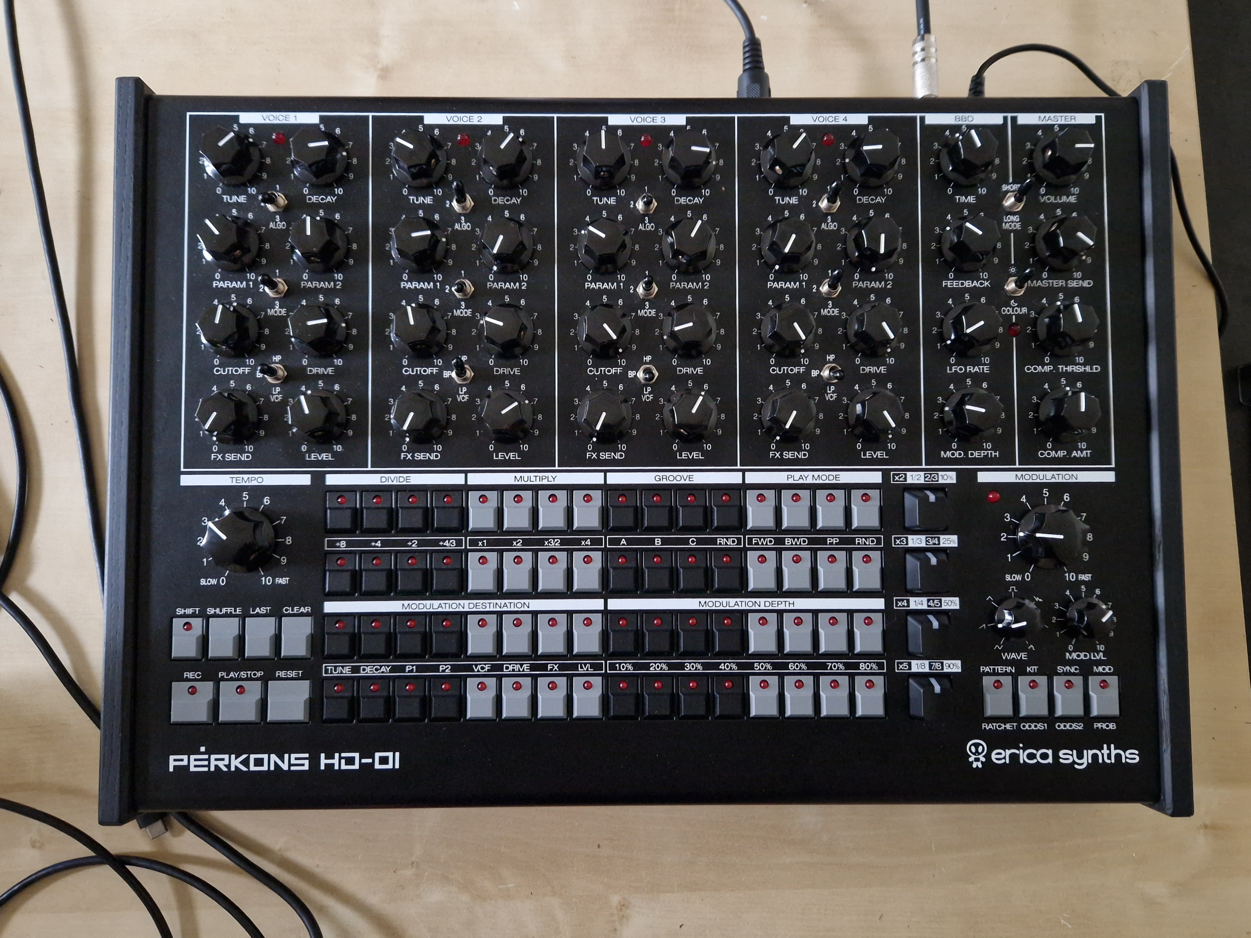 Erica Synths Perkons HD-01