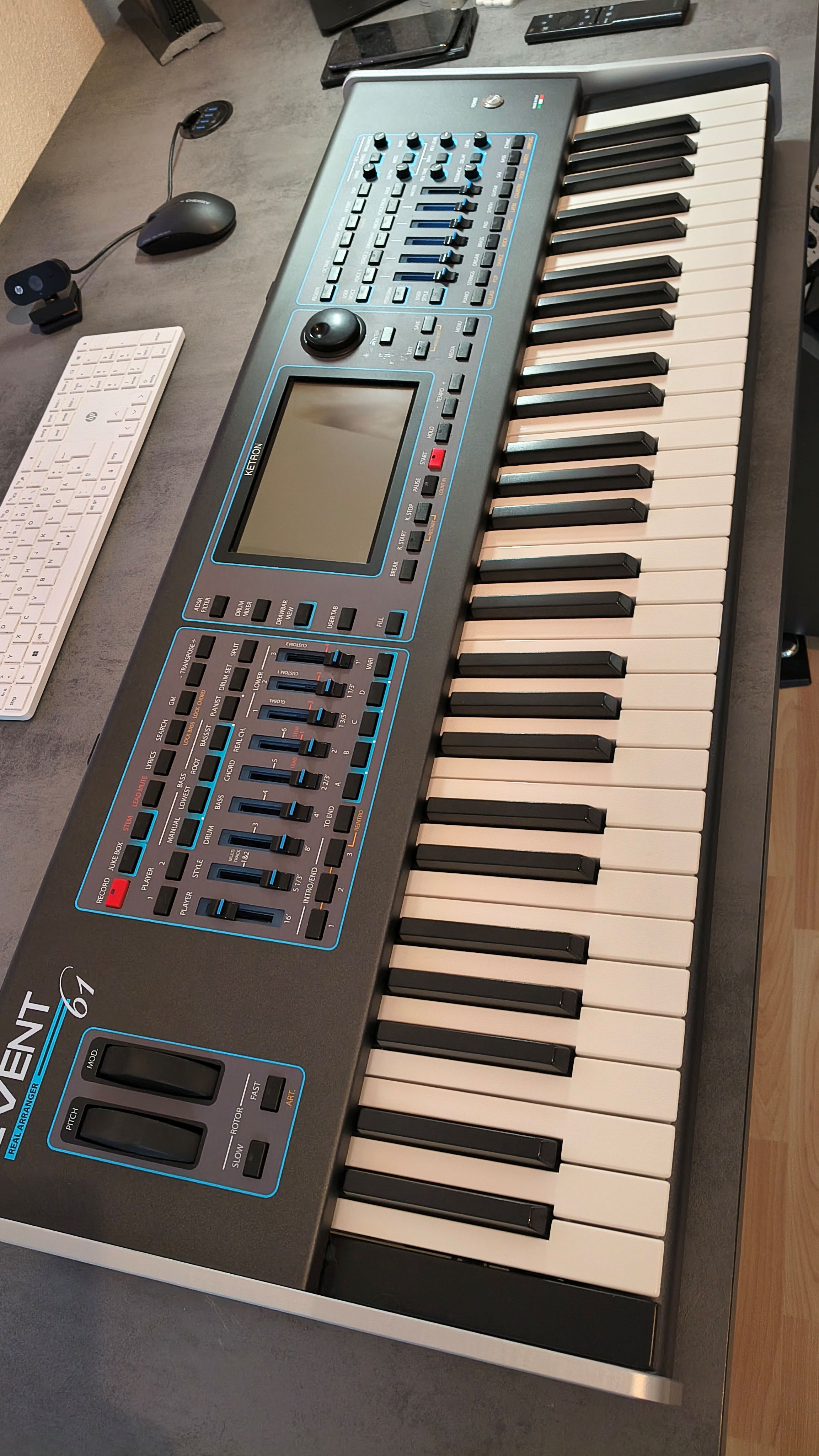 Vends Clavier Arrangeur Ketron Event 61